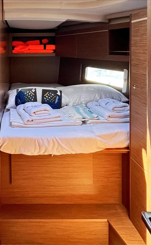 Oceanis 46.1 - photo 17