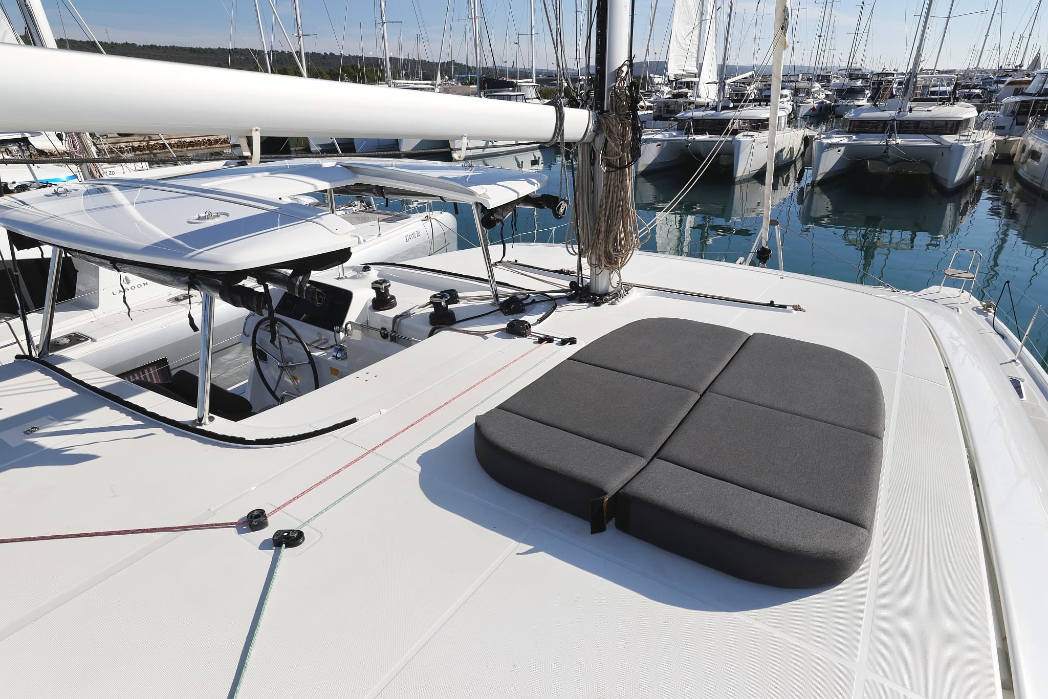 Lagoon 42 - photo 55