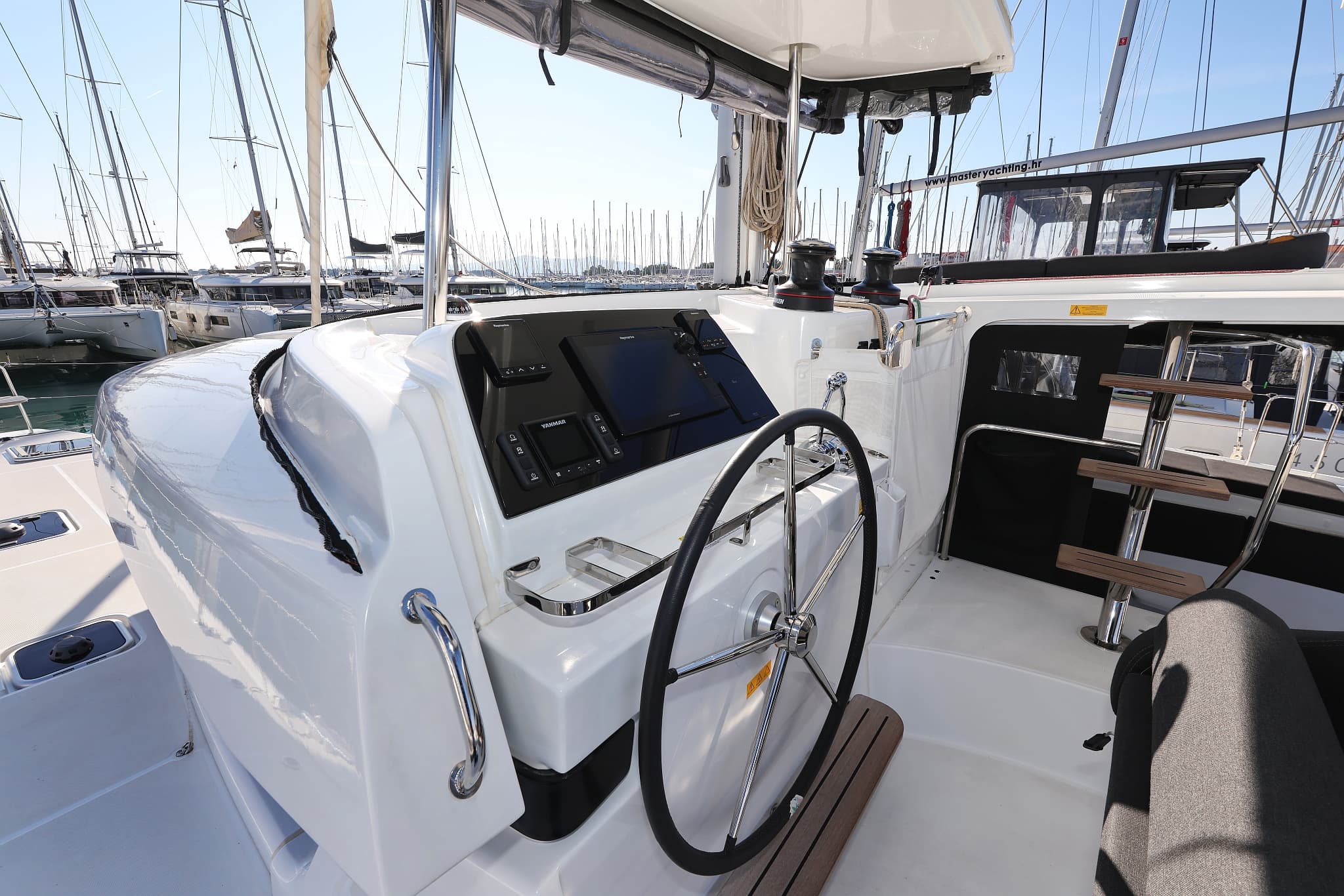 Lagoon 42 - photo 36