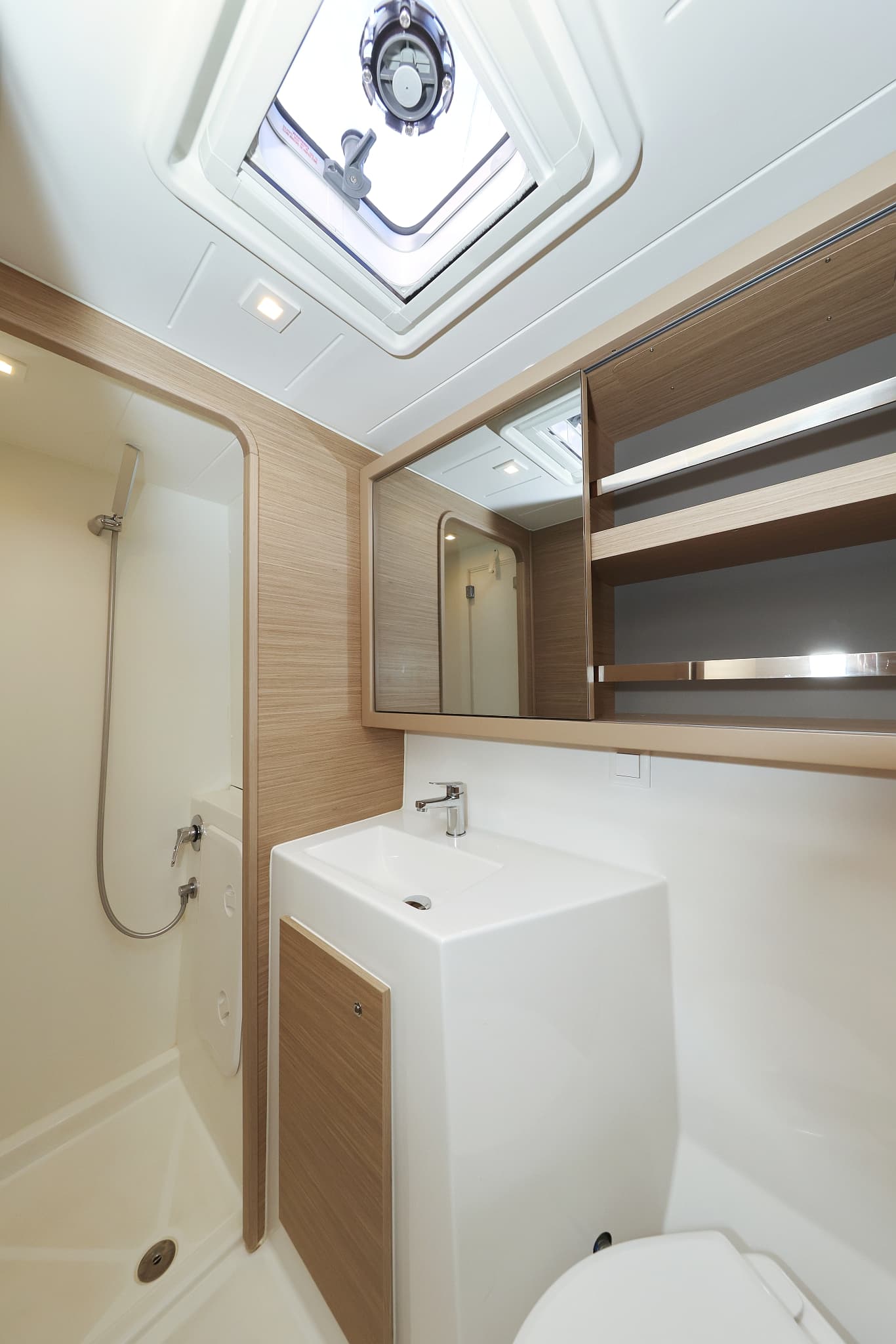 Lagoon 42 - photo 43