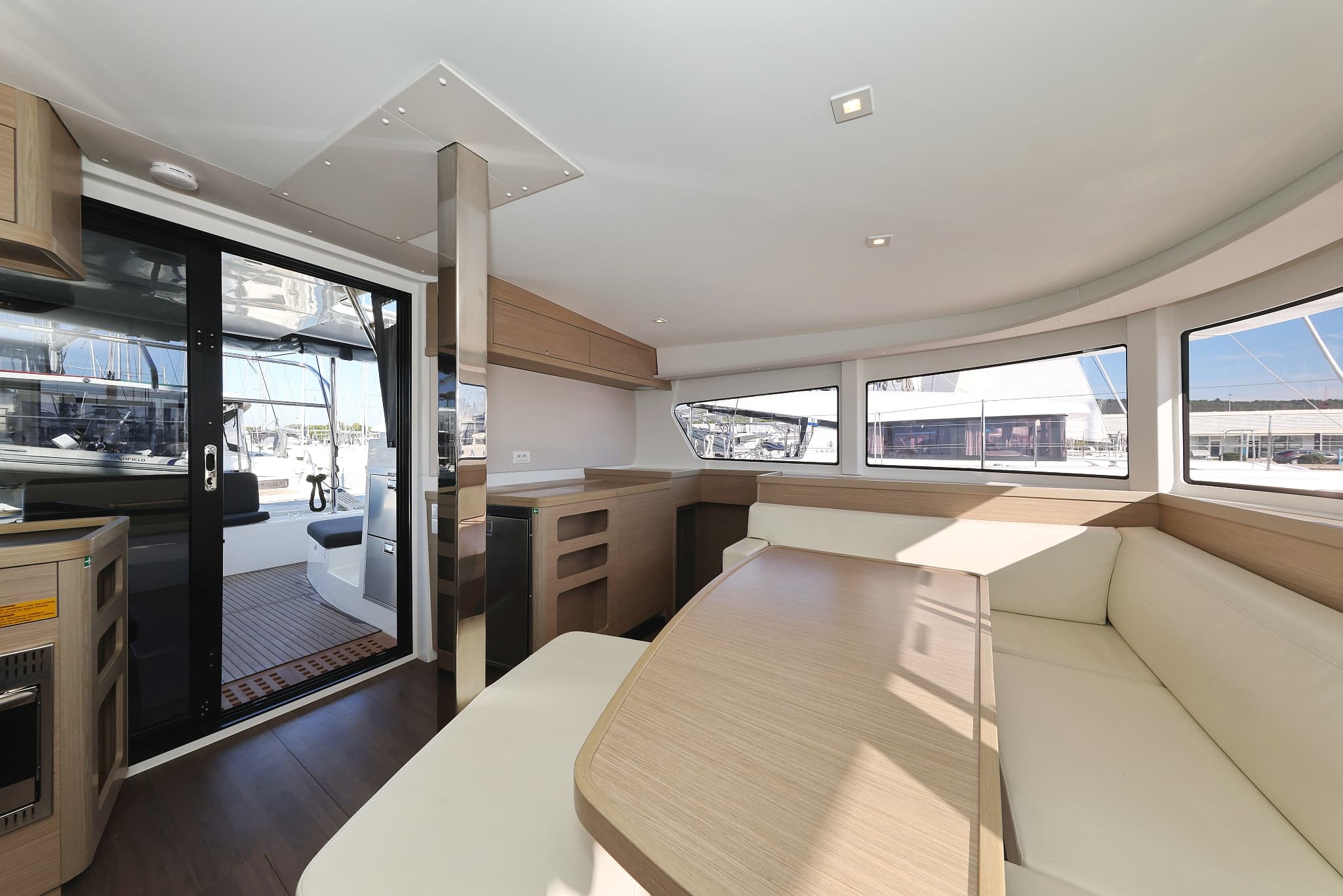 Lagoon 42 - photo 13