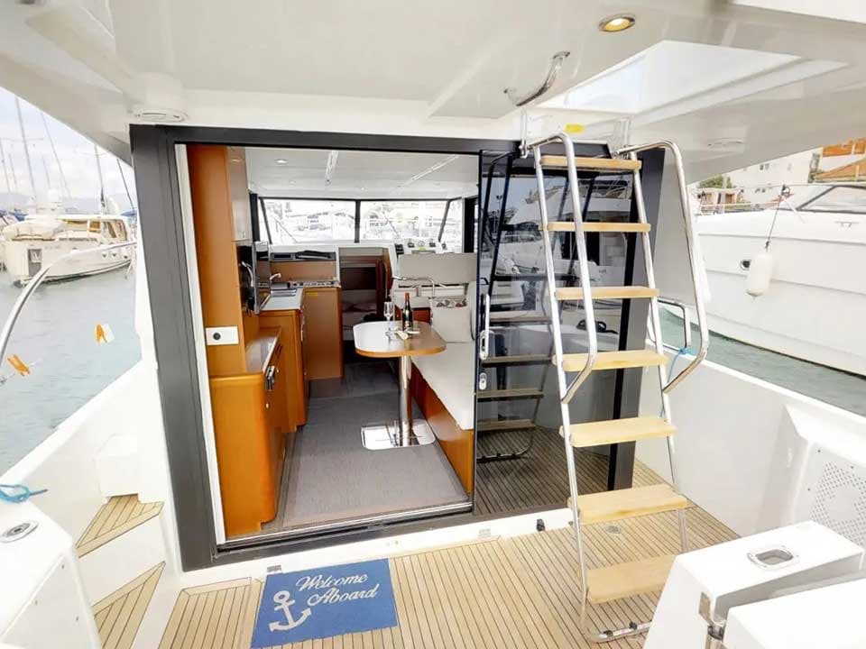 Swift Trawler 30 - photo 18