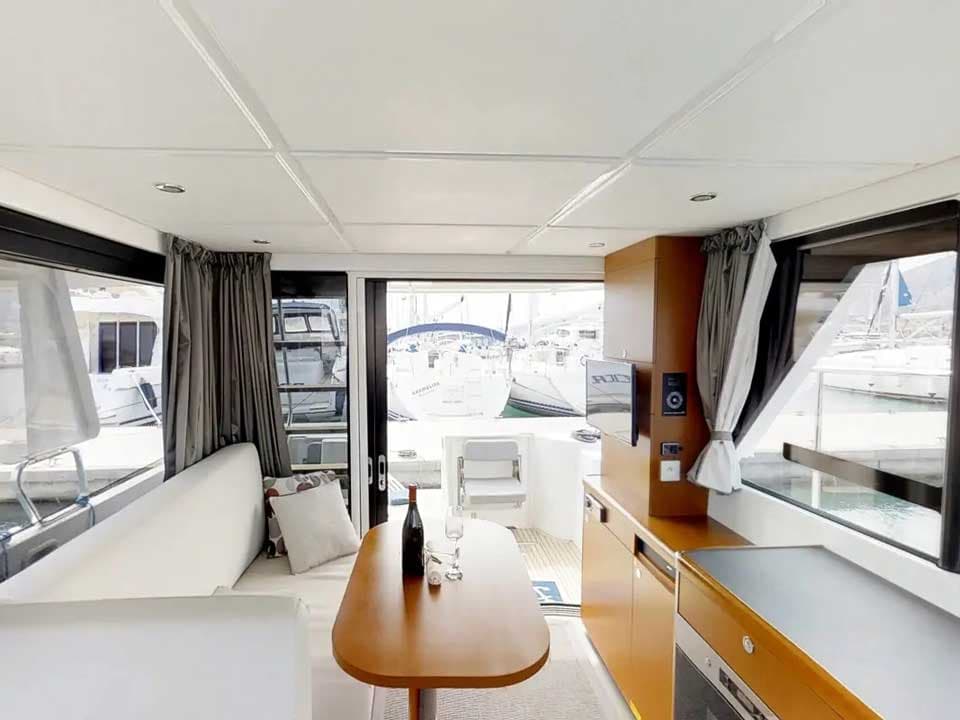 Swift Trawler 30 - photo 16