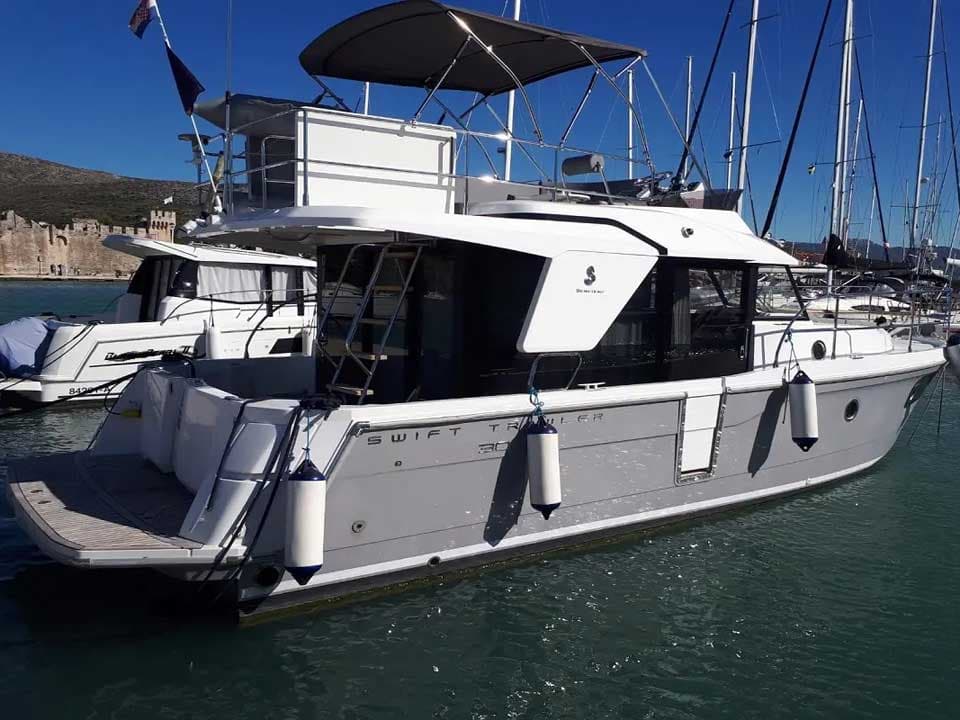 Swift Trawler 30 - photo 10