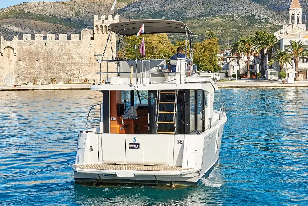 Swift Trawler 30 - photo 15
