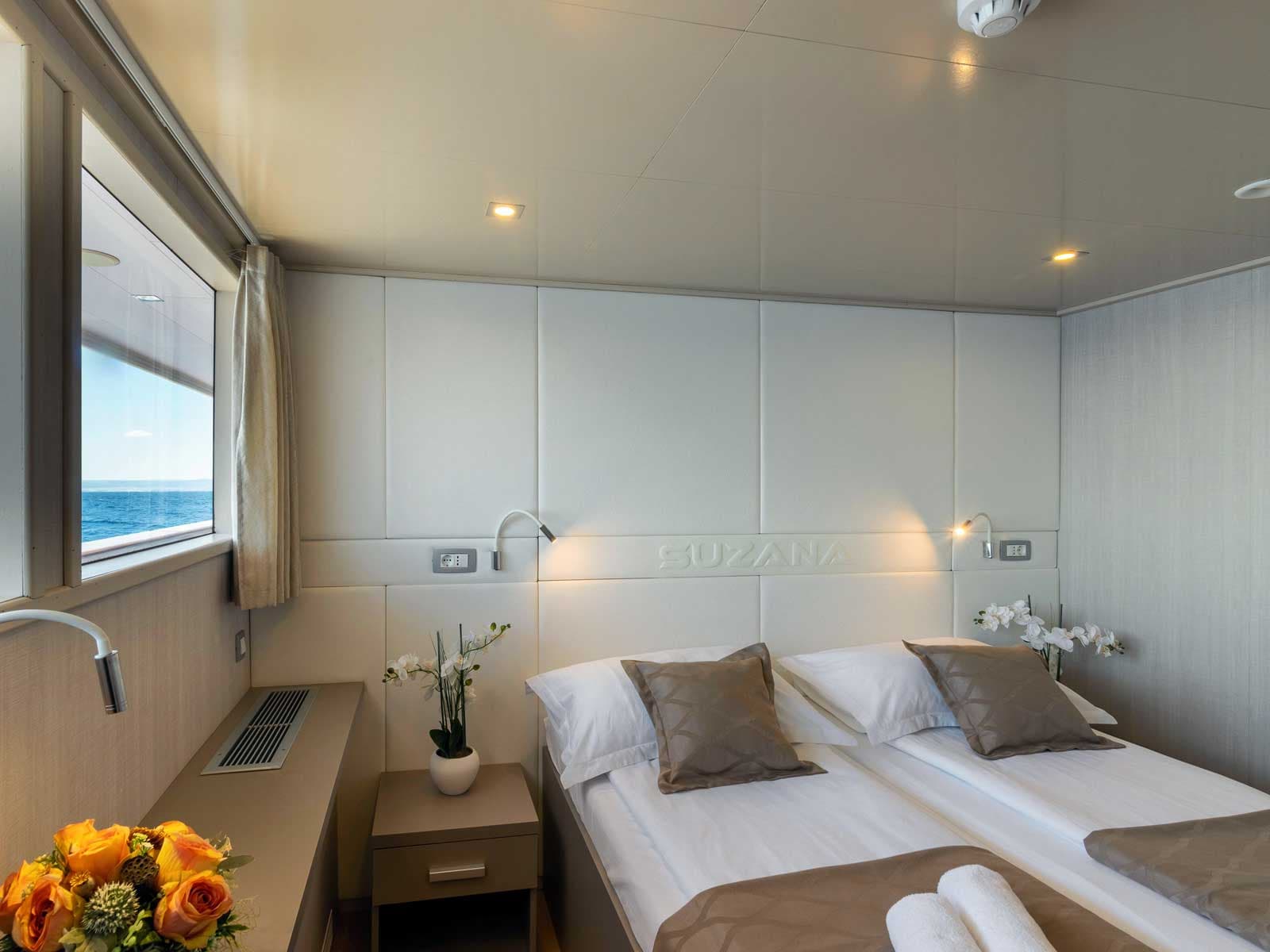 Luxury Motor Yacht - photo 38