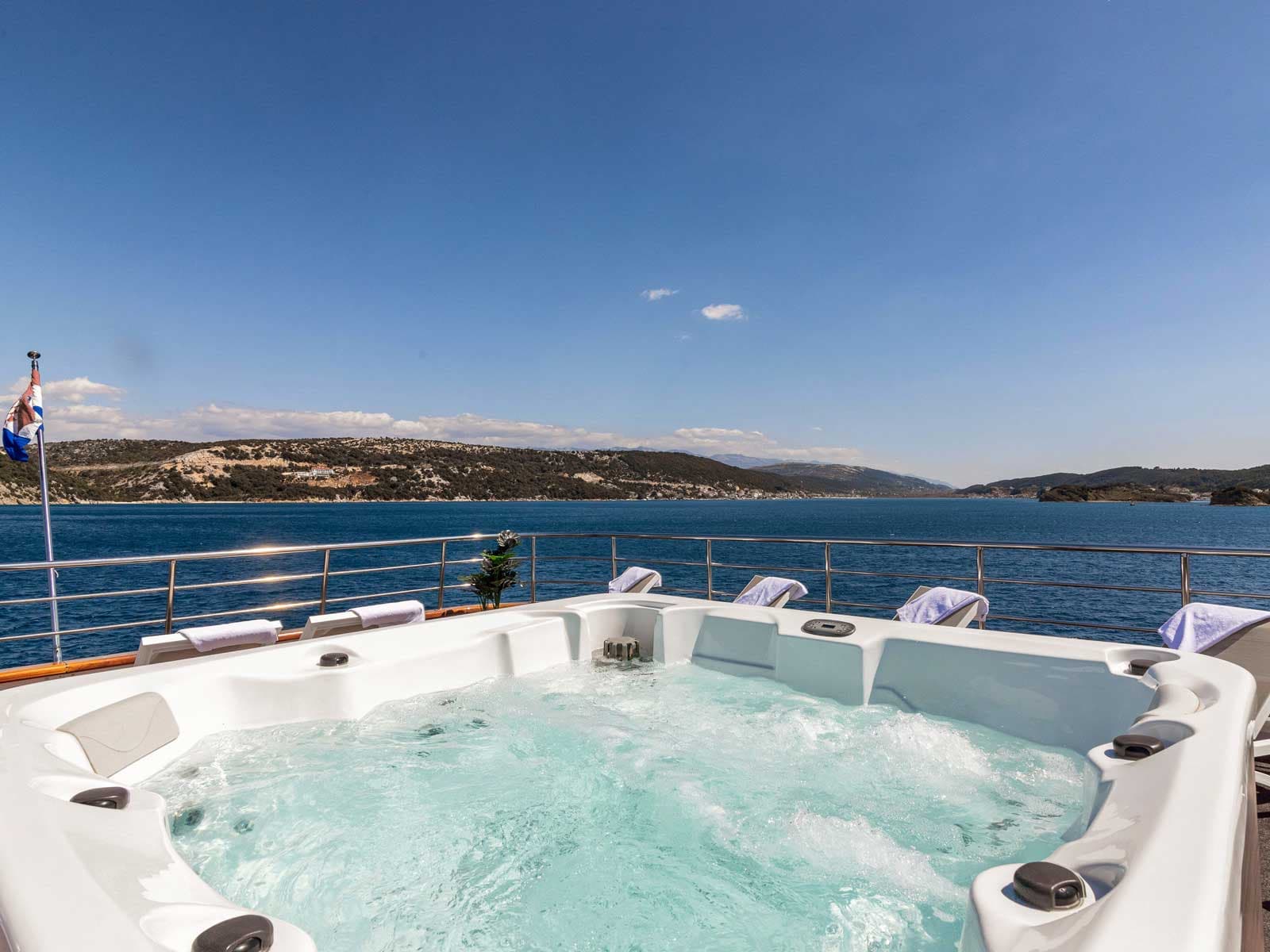 Luxury Motor Yacht - photo 19