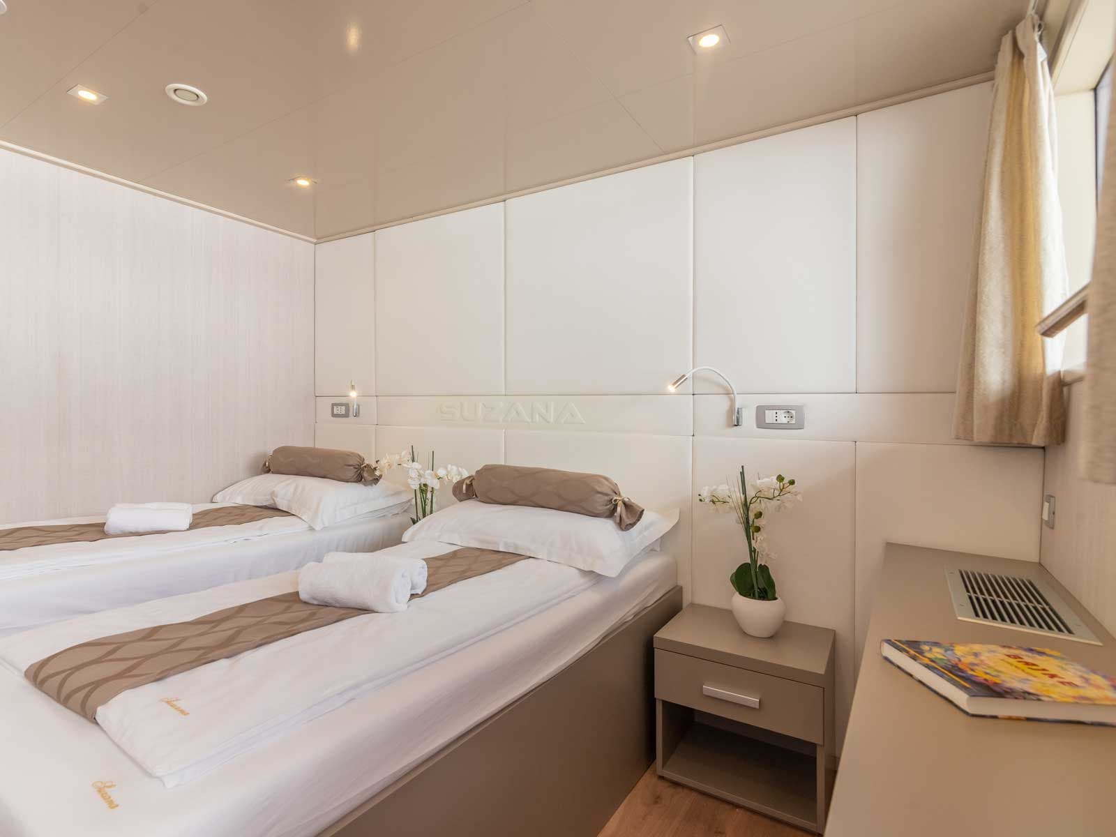 Luxury Motor Yacht - photo 28