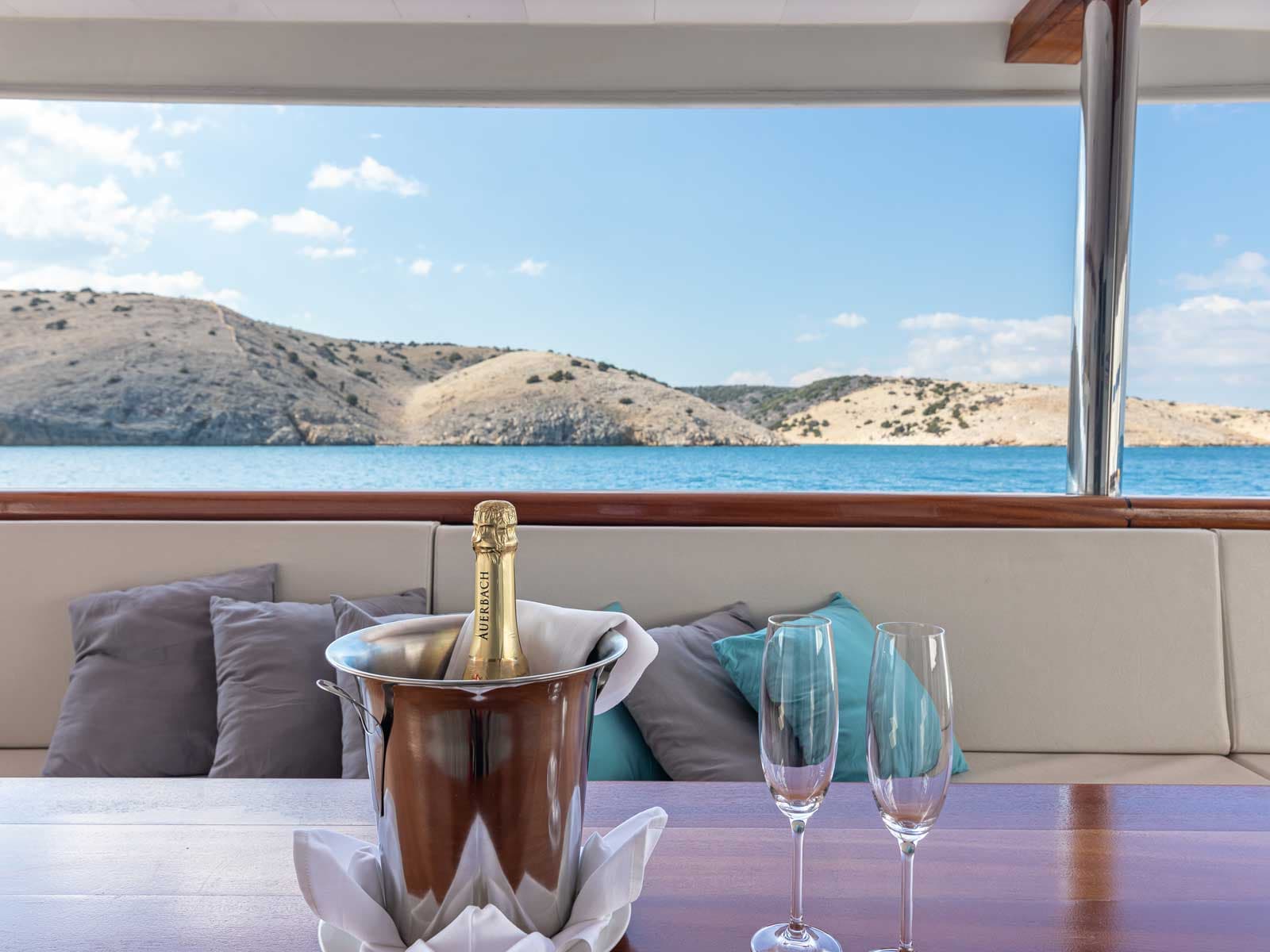 Luxury Motor Yacht - photo 52