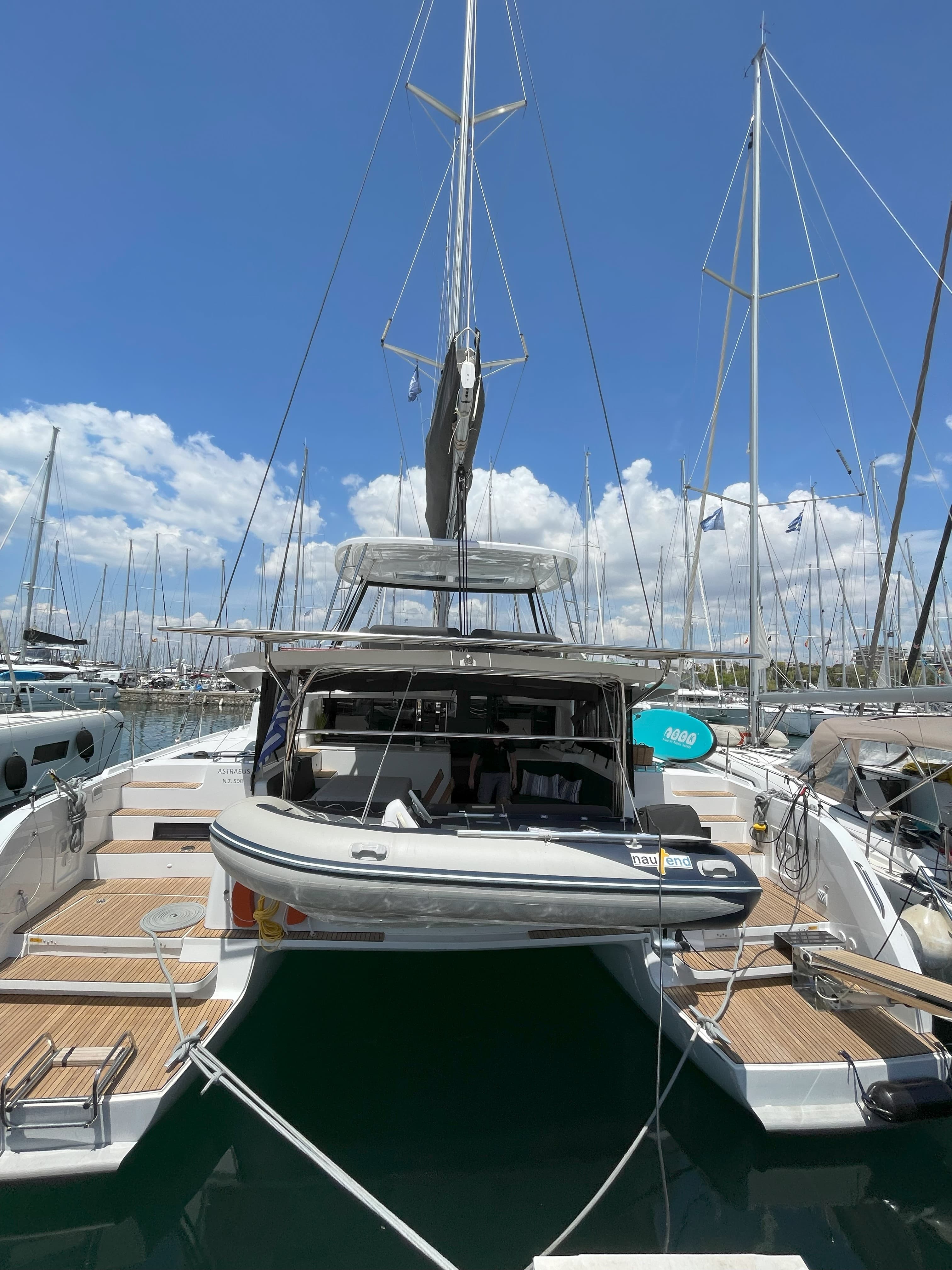 Lagoon 46  - photo 17