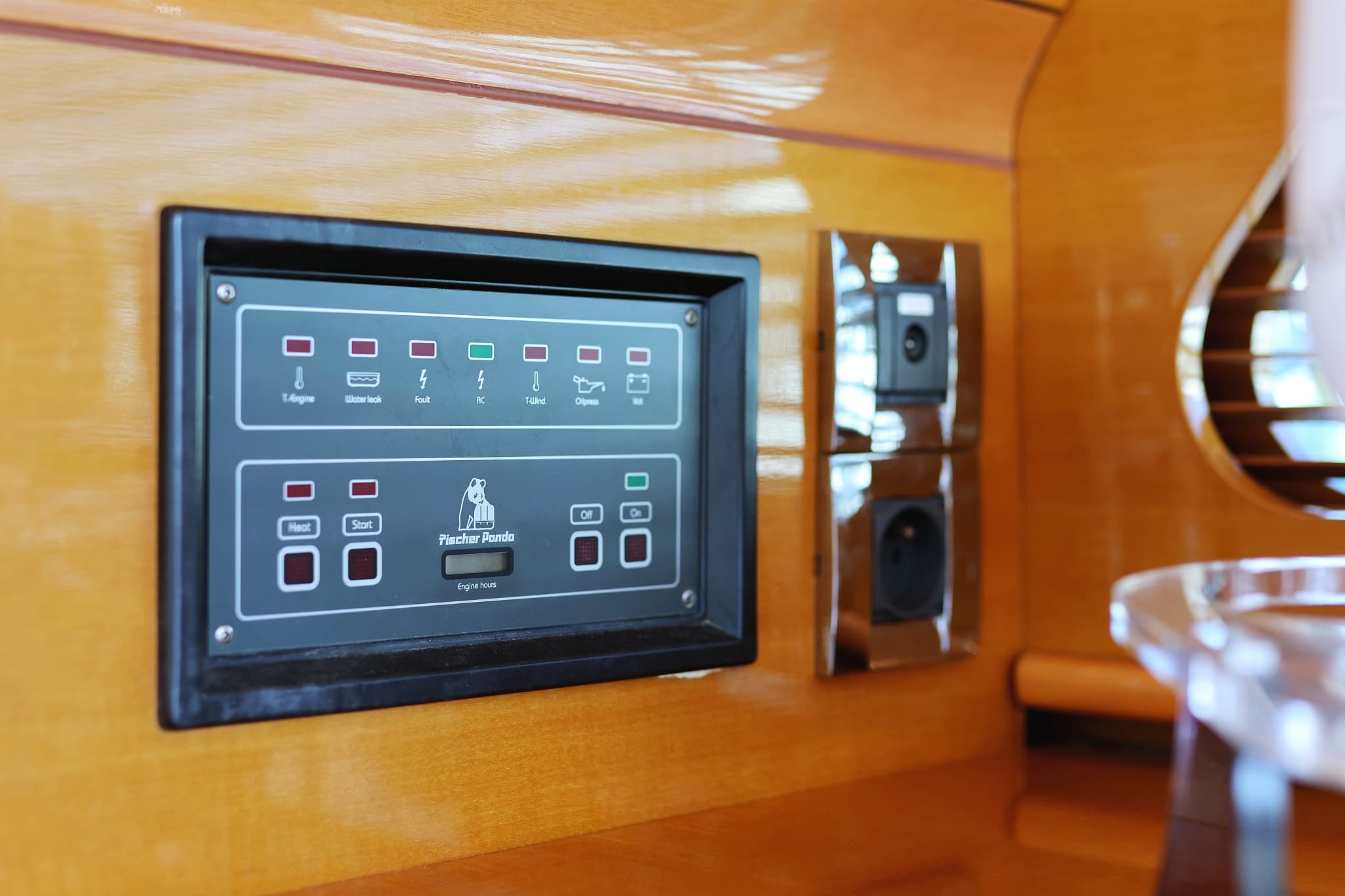 Antares 13.80 - photo 10