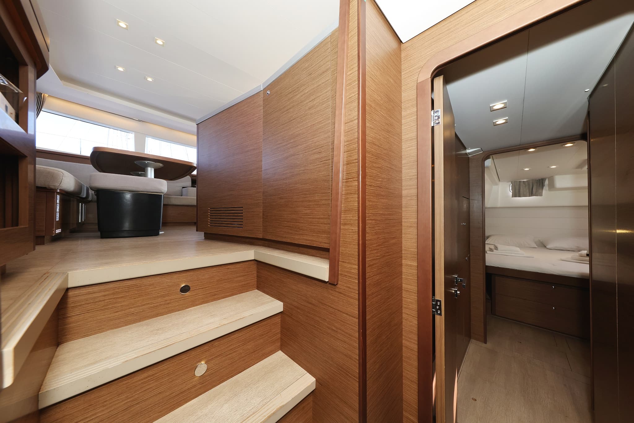 Lagoon 450 - photo 31