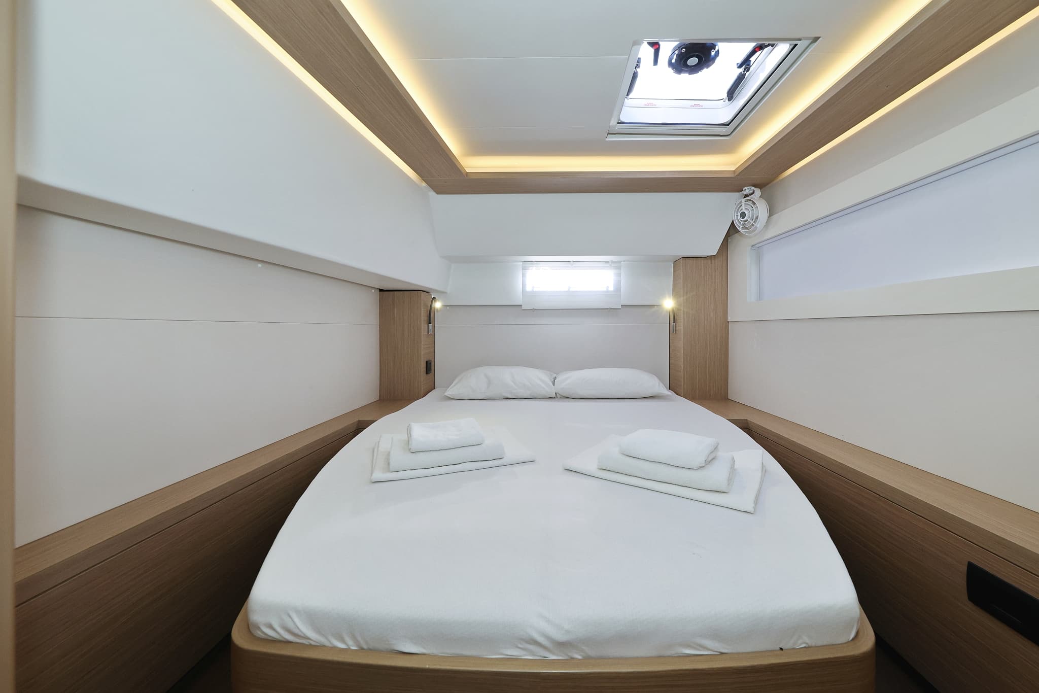 Lagoon 46  - photo 21