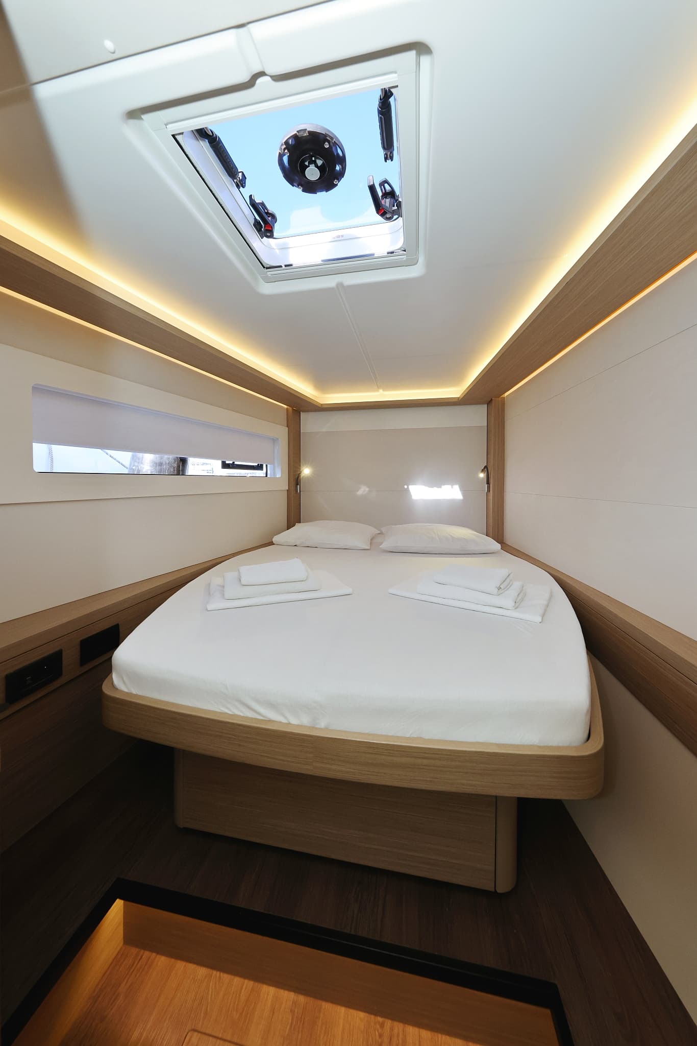 Lagoon 46  - photo 22