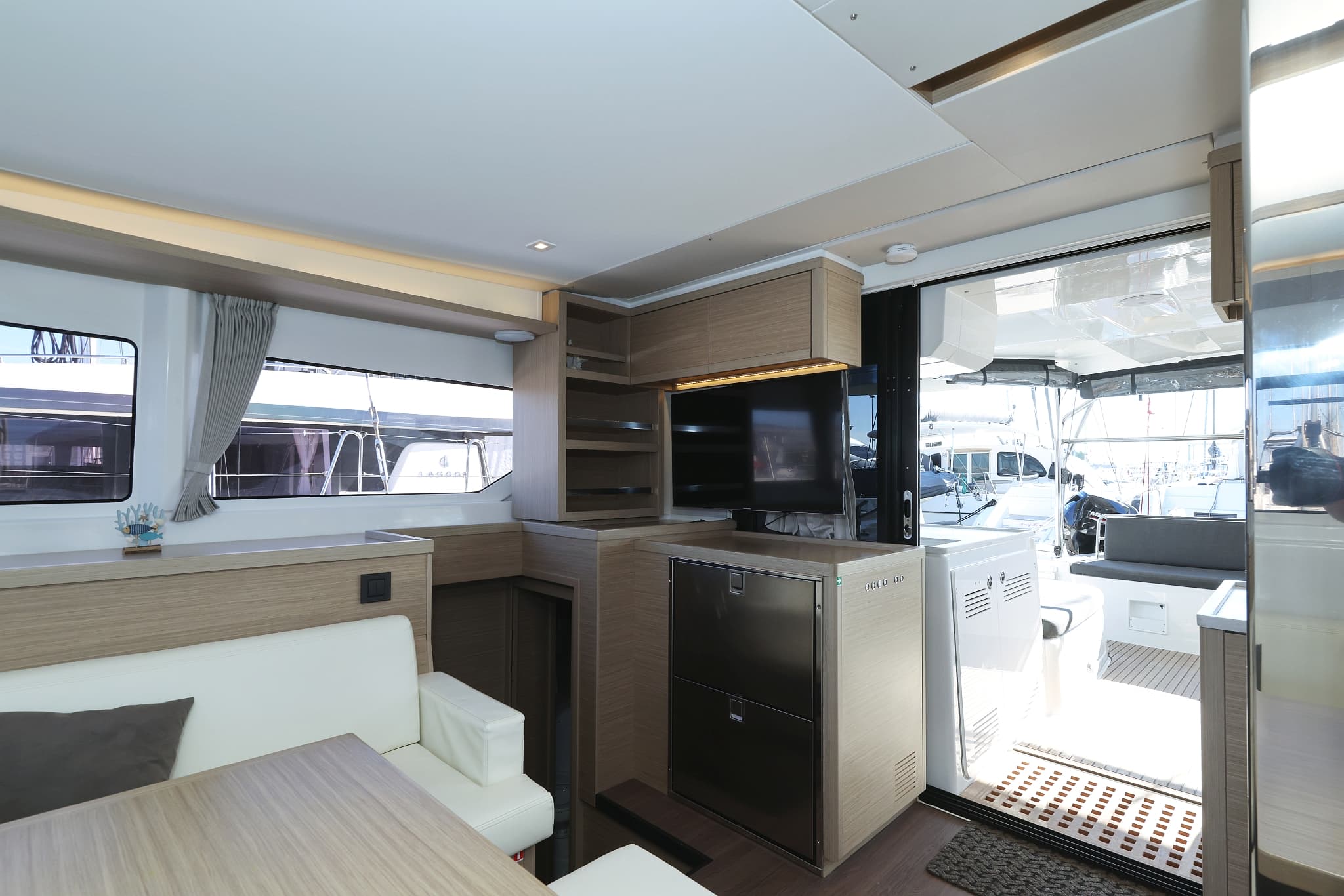 Lagoon 46  - photo 29