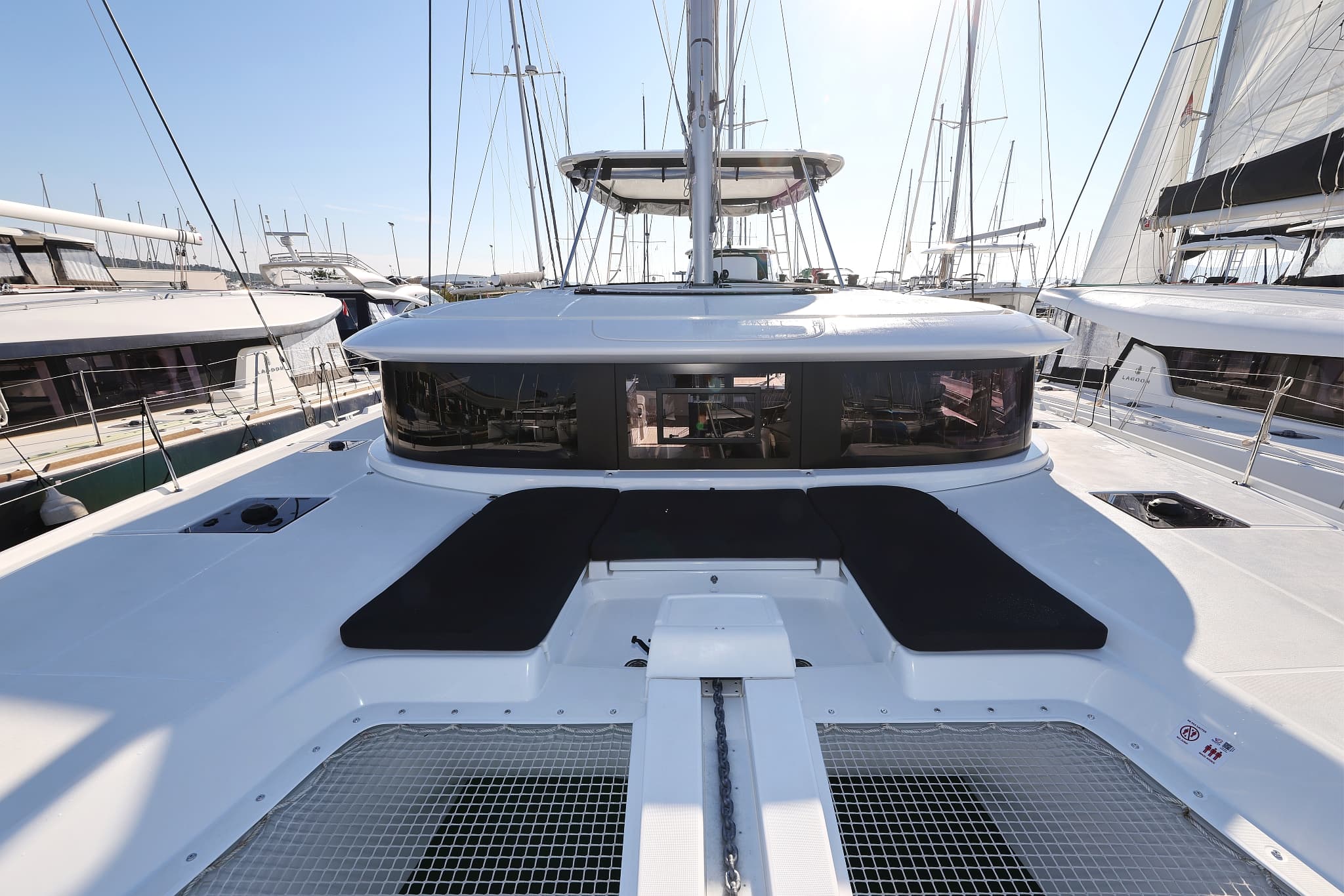 Lagoon 46  - photo 14