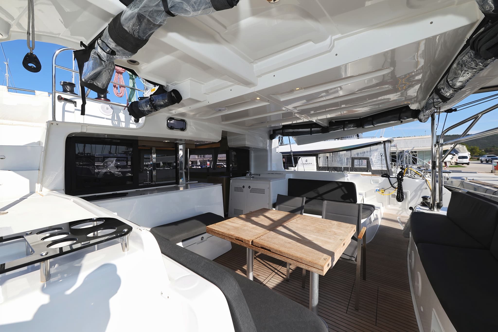 Lagoon 46  - photo 41