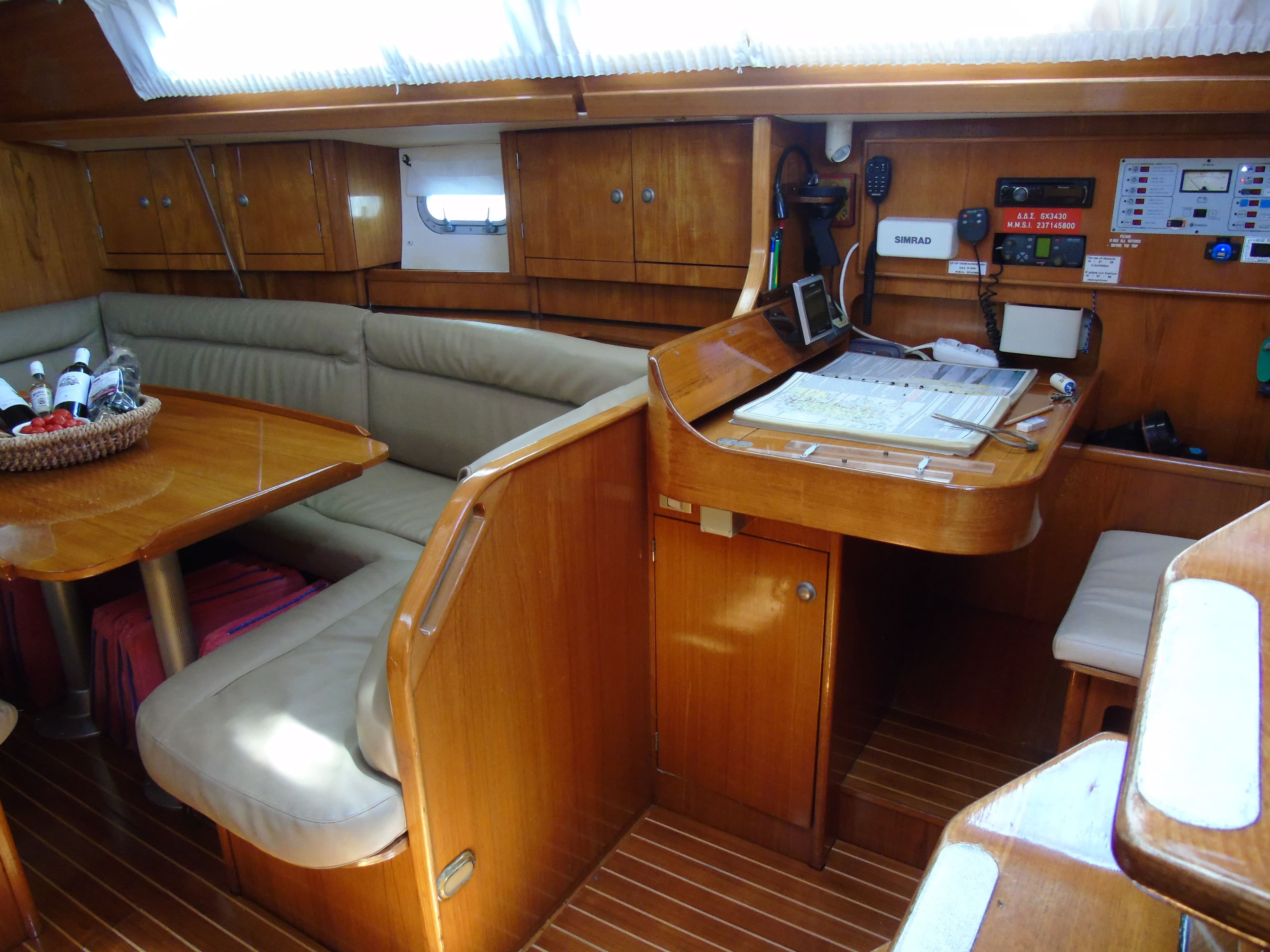 Sun Odyssey 37.1 - photo 13