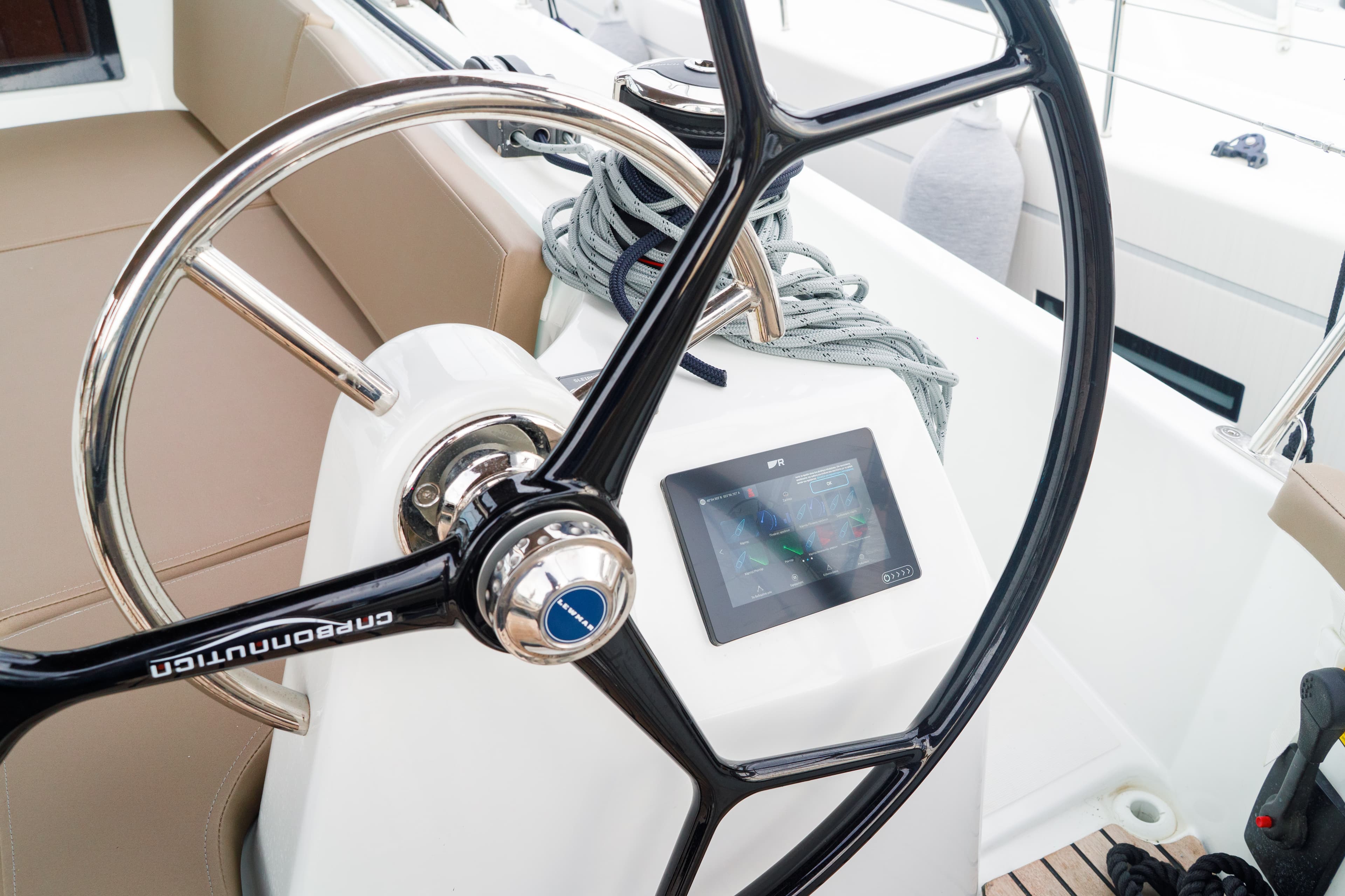 Sun Odyssey 410 - photo 35