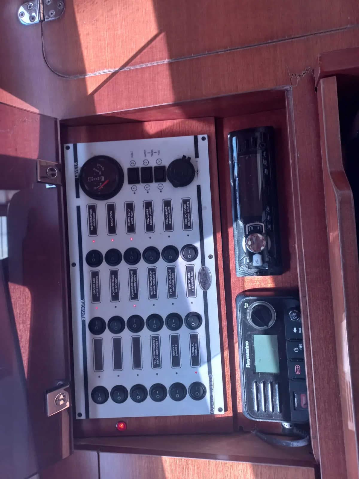 Dufour 410 Grand Large - photo 22