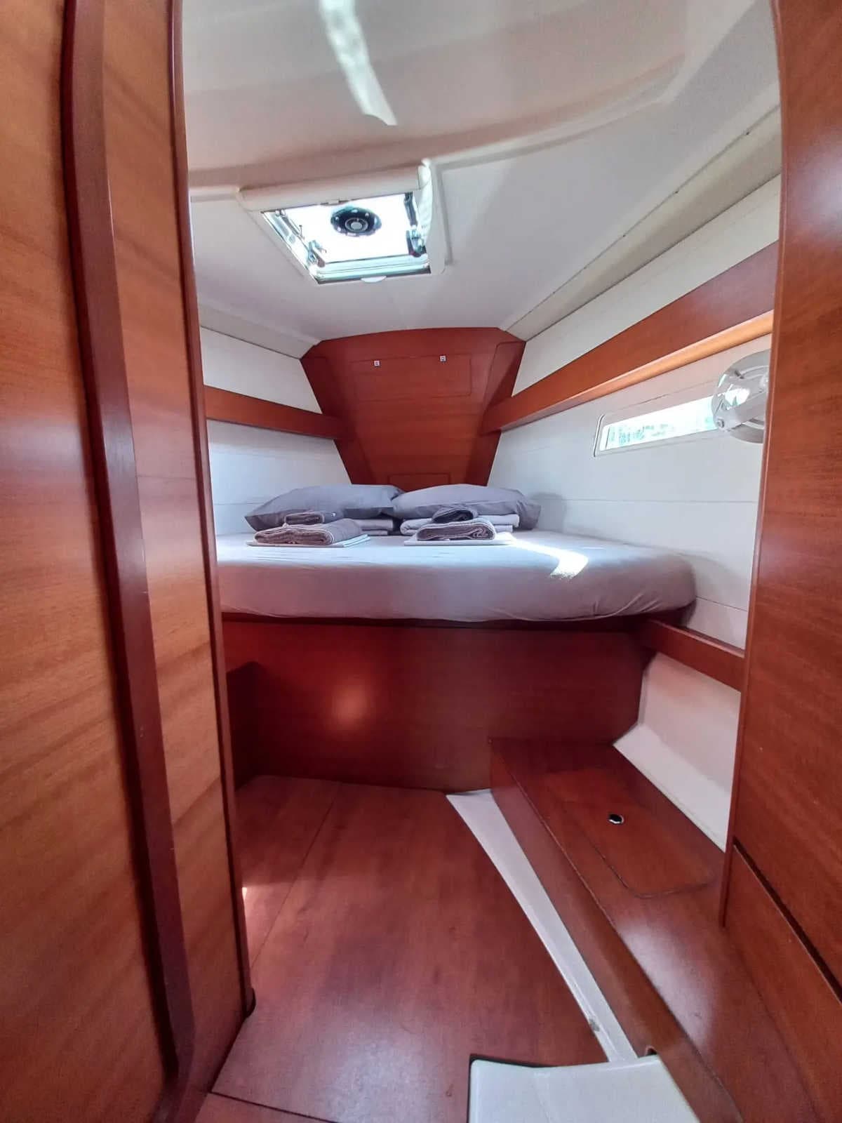 Dufour 410 Grand Large - photo 12