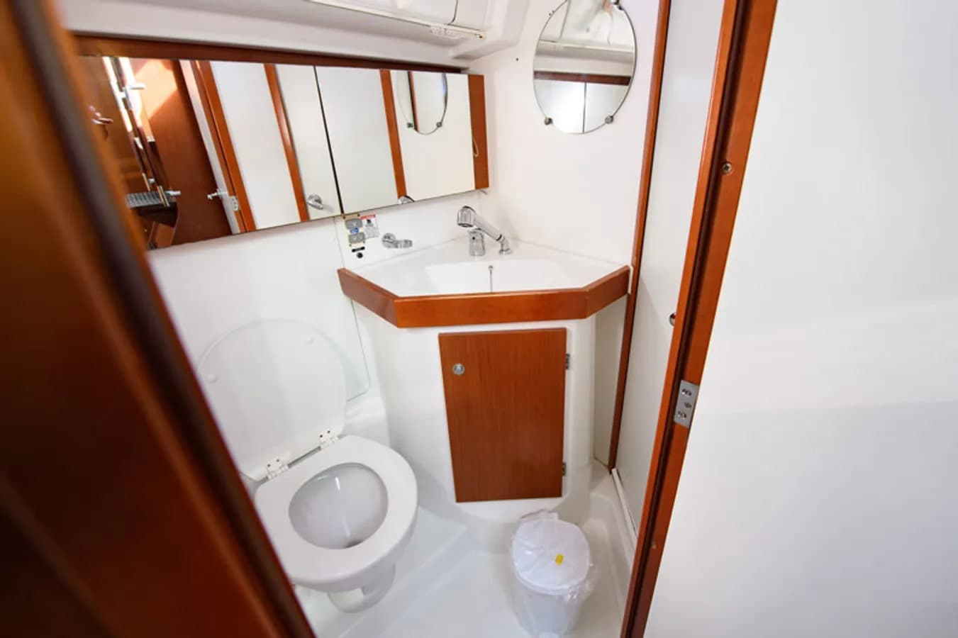 Oceanis 50 Family - photo 16