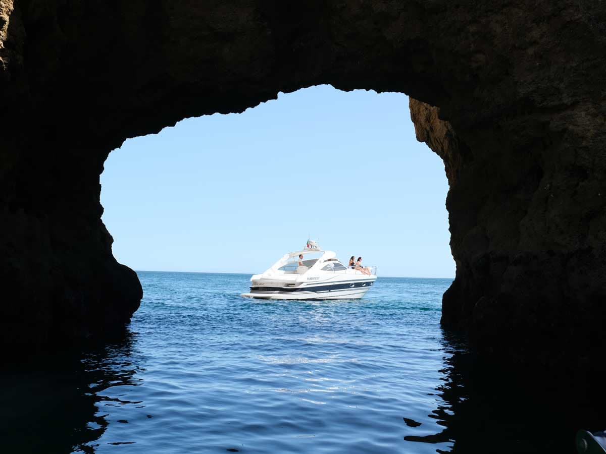 Pershing 37 - photo 9