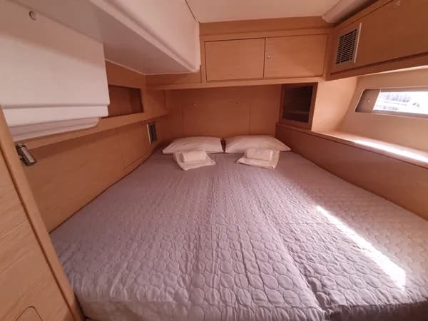 Dufour 530 - photo 11