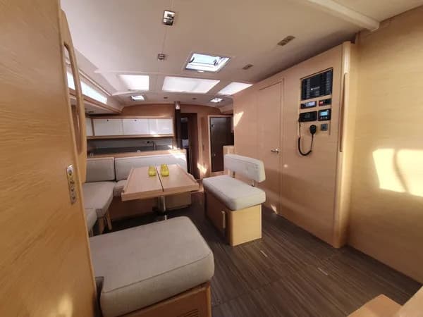 Dufour 530 - photo 10