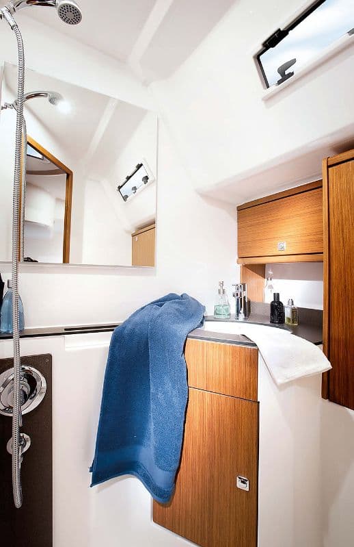 Bavaria Cruiser 46 - photo 10