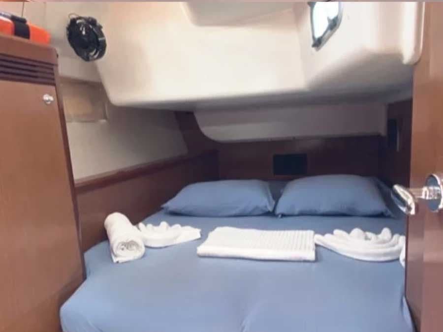 Oceanis 43 - photo 18