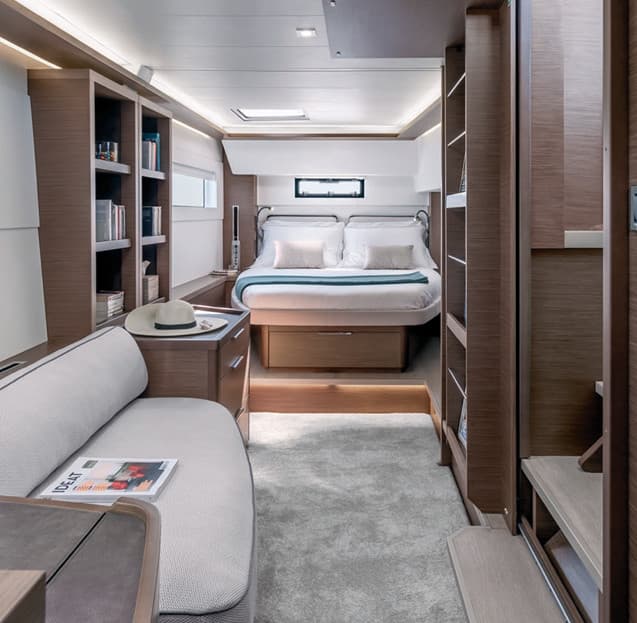 Lagoon 46  - photo 4