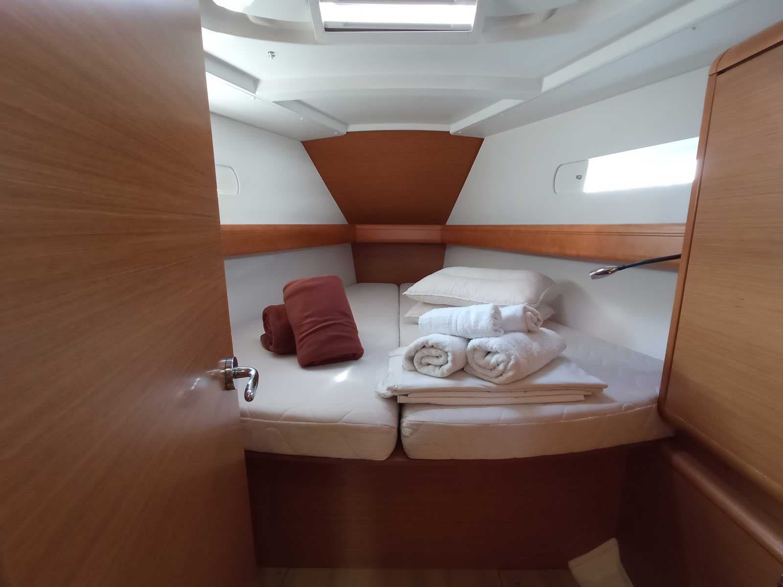 Sun Odyssey 439 - photo 6