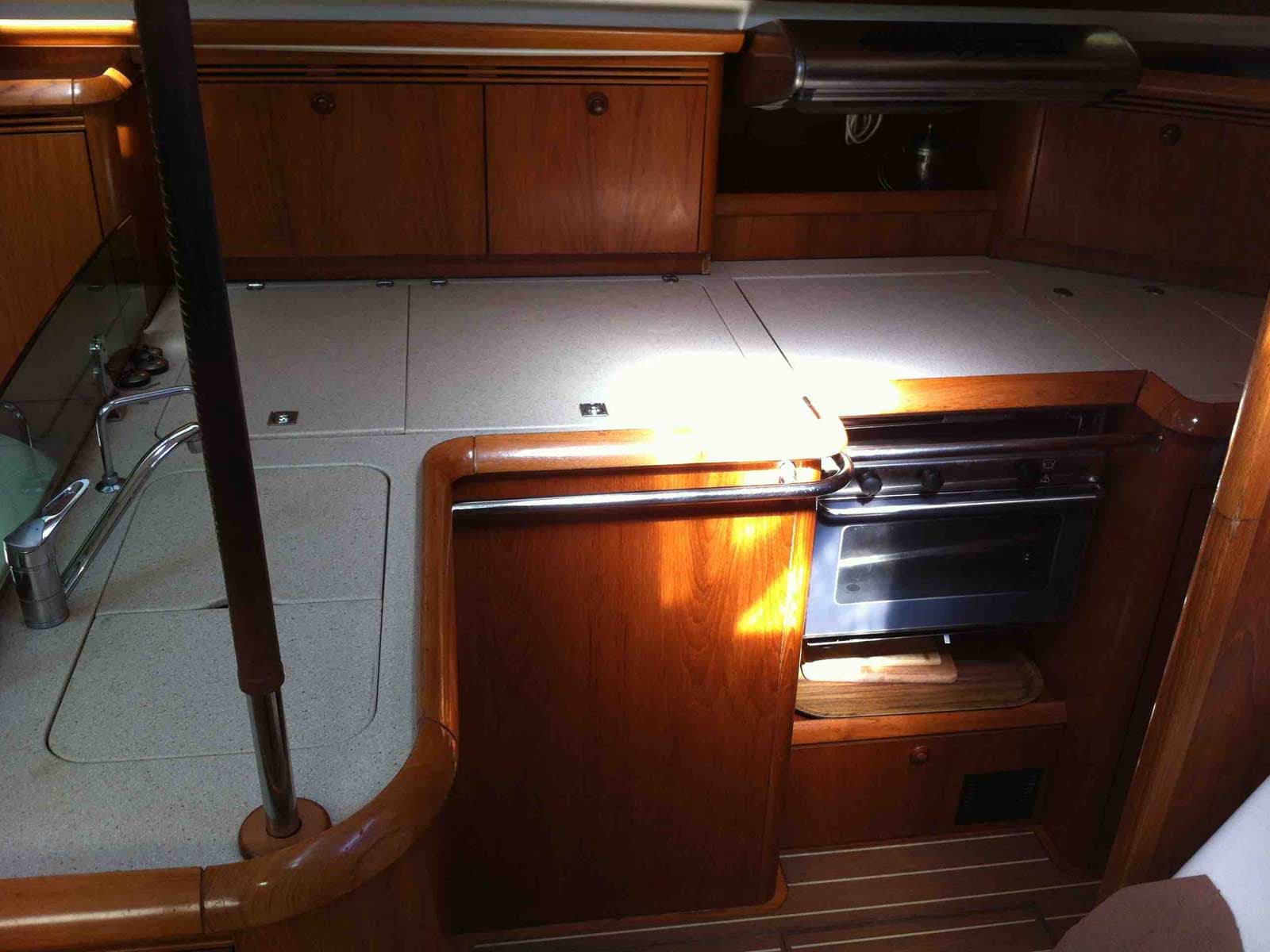 Sun Odyssey 49DS - photo 4