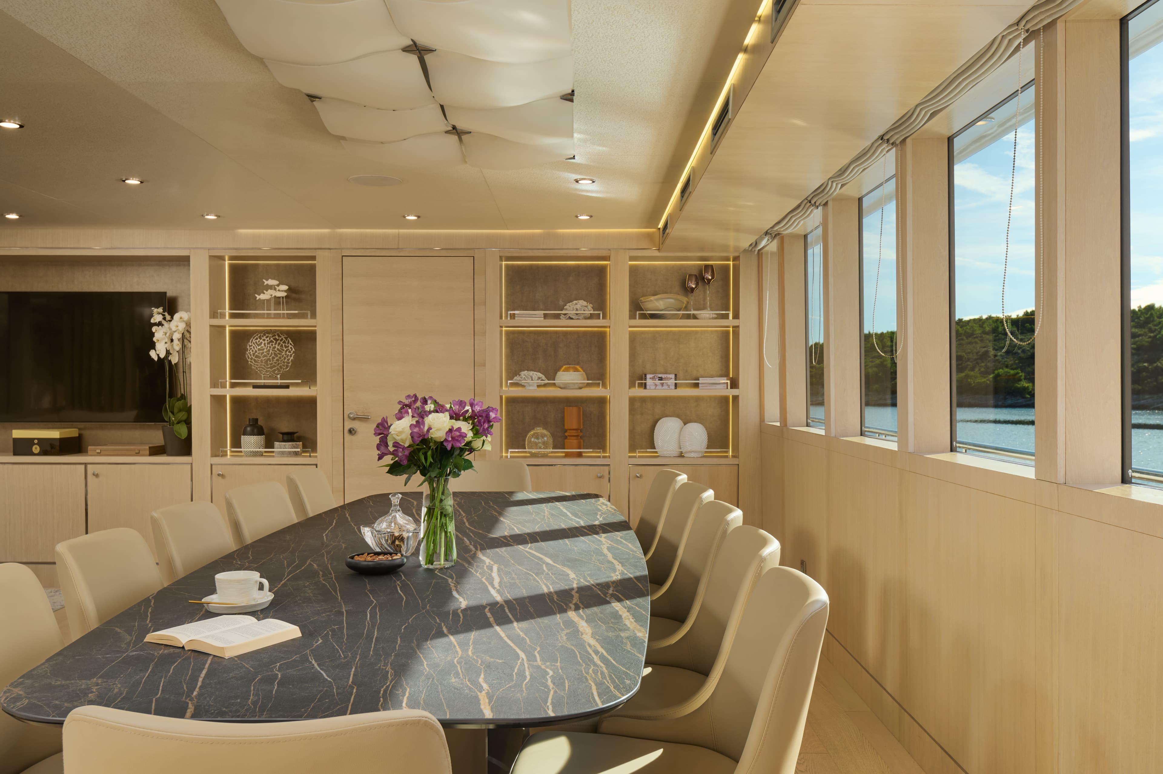 Motoryacht - photo 55