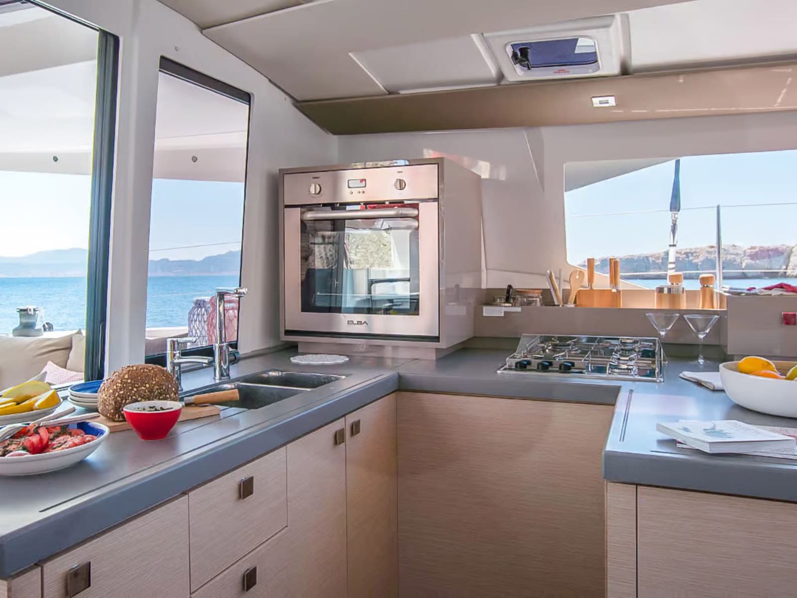 Astréa 42 - photo 12