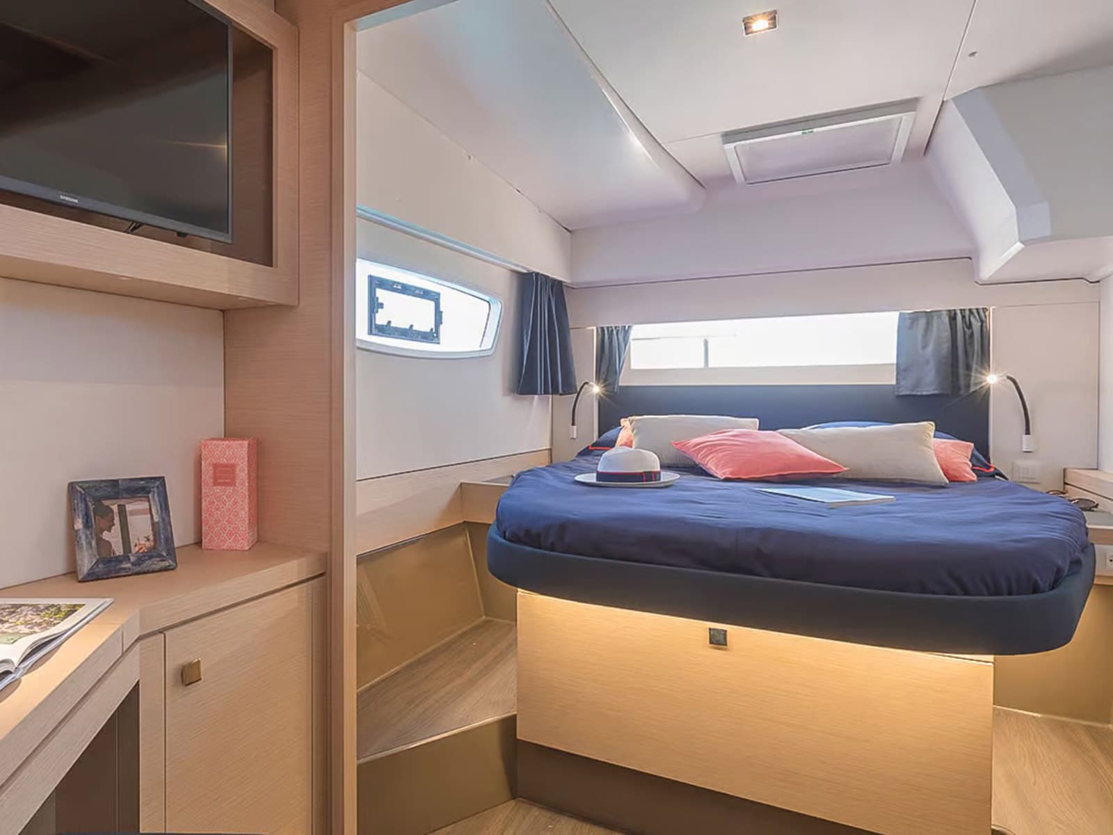 Astréa 42 - photo 16