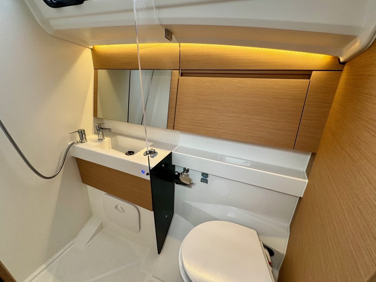 Sun Odyssey 410 - photo 7