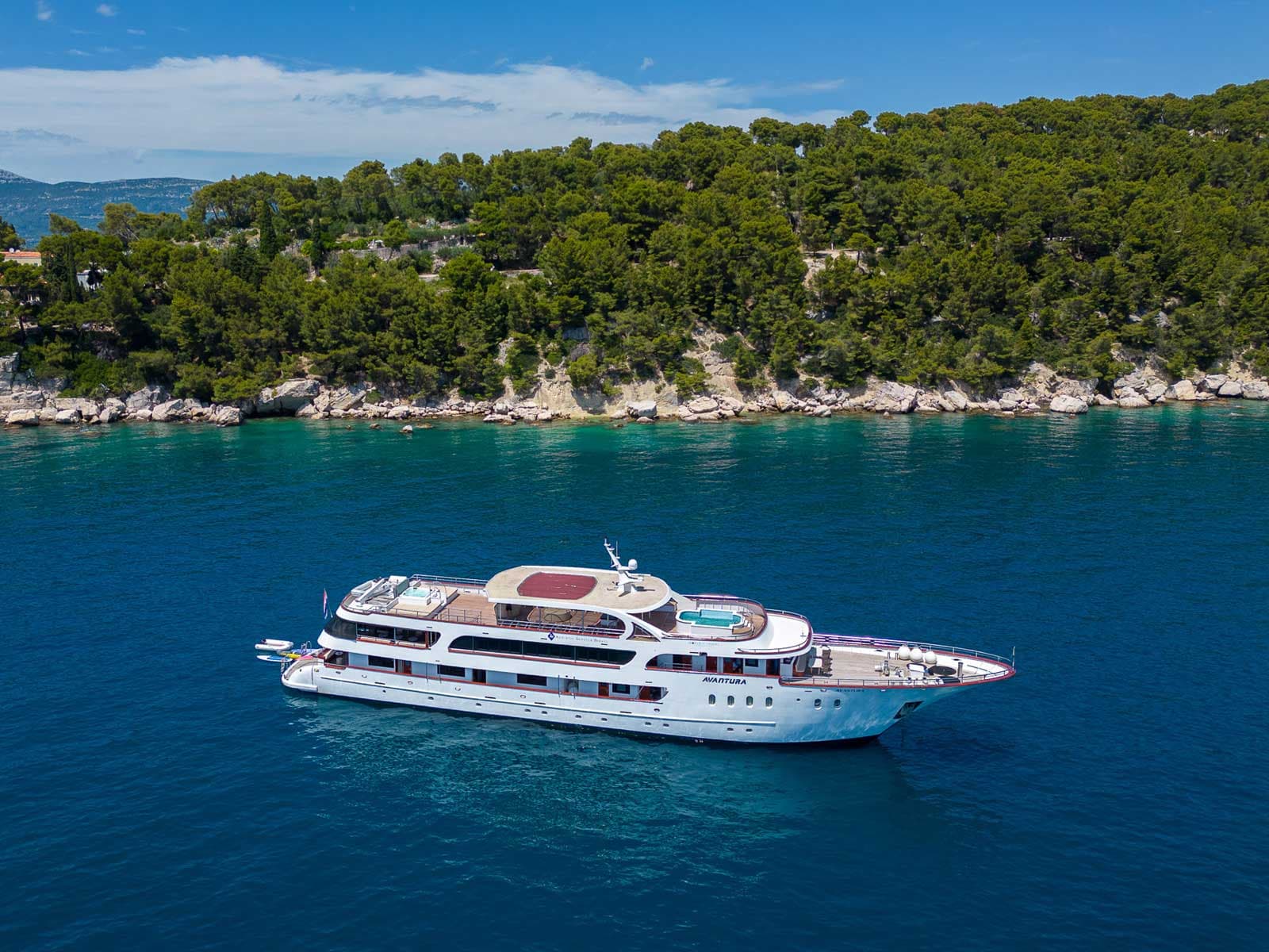 Motoryacht - photo 10