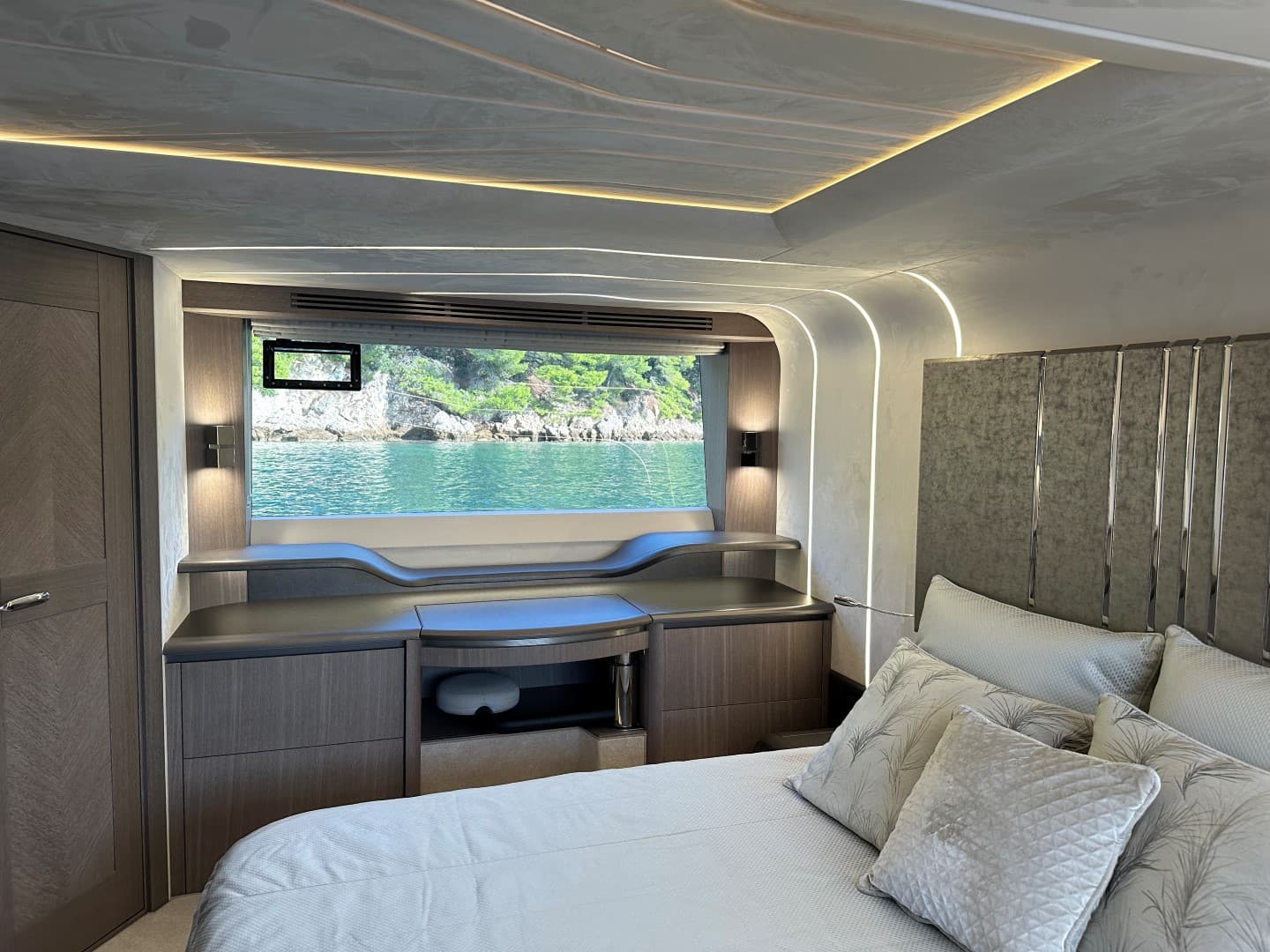 Galeon 680 Fly - photo 26