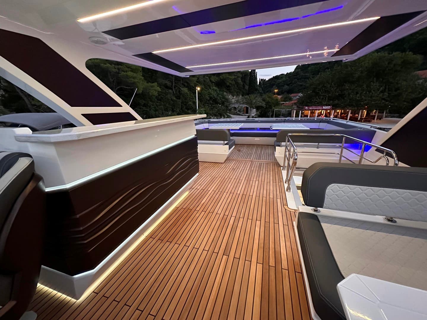 Galeon 680 Fly - photo 28