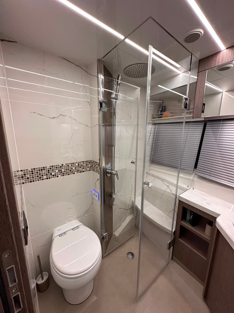 Galeon 680 Fly - photo 37