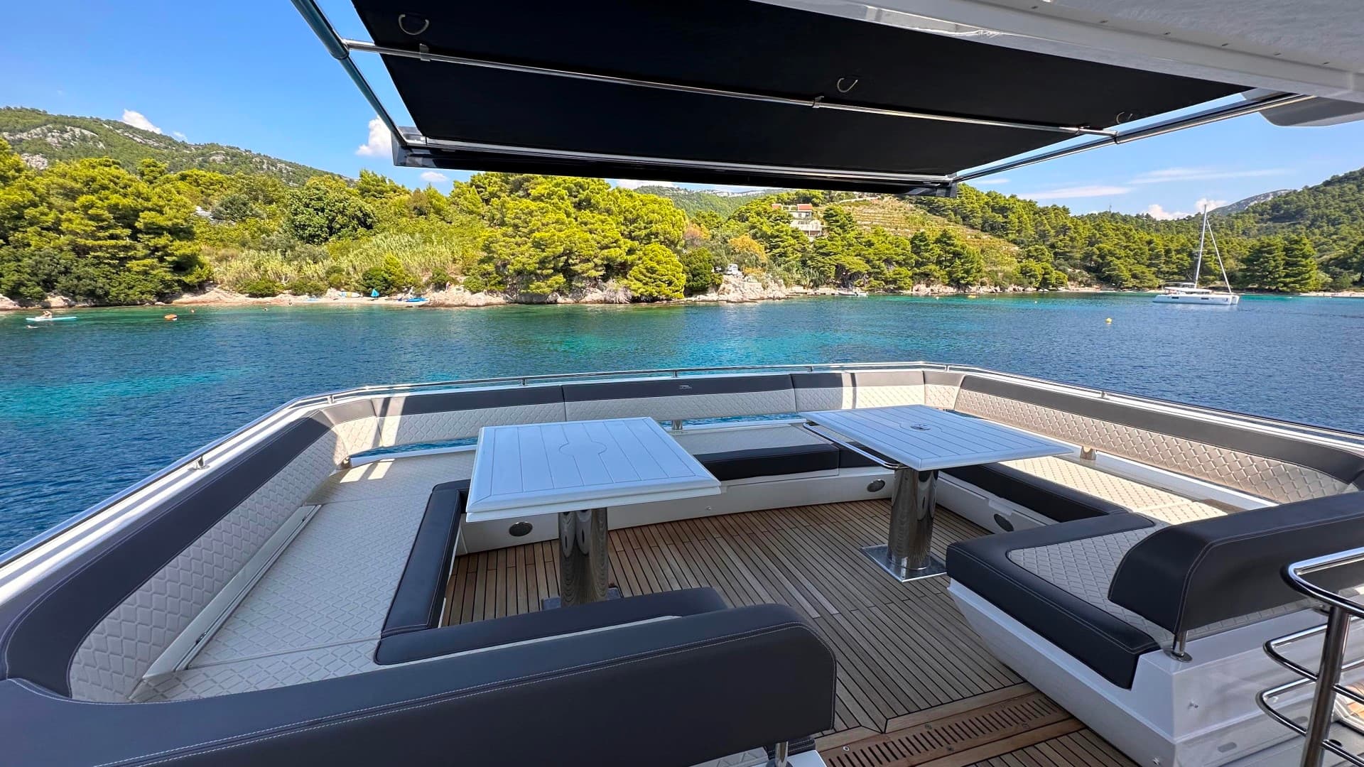 Galeon 680 Fly - photo 13