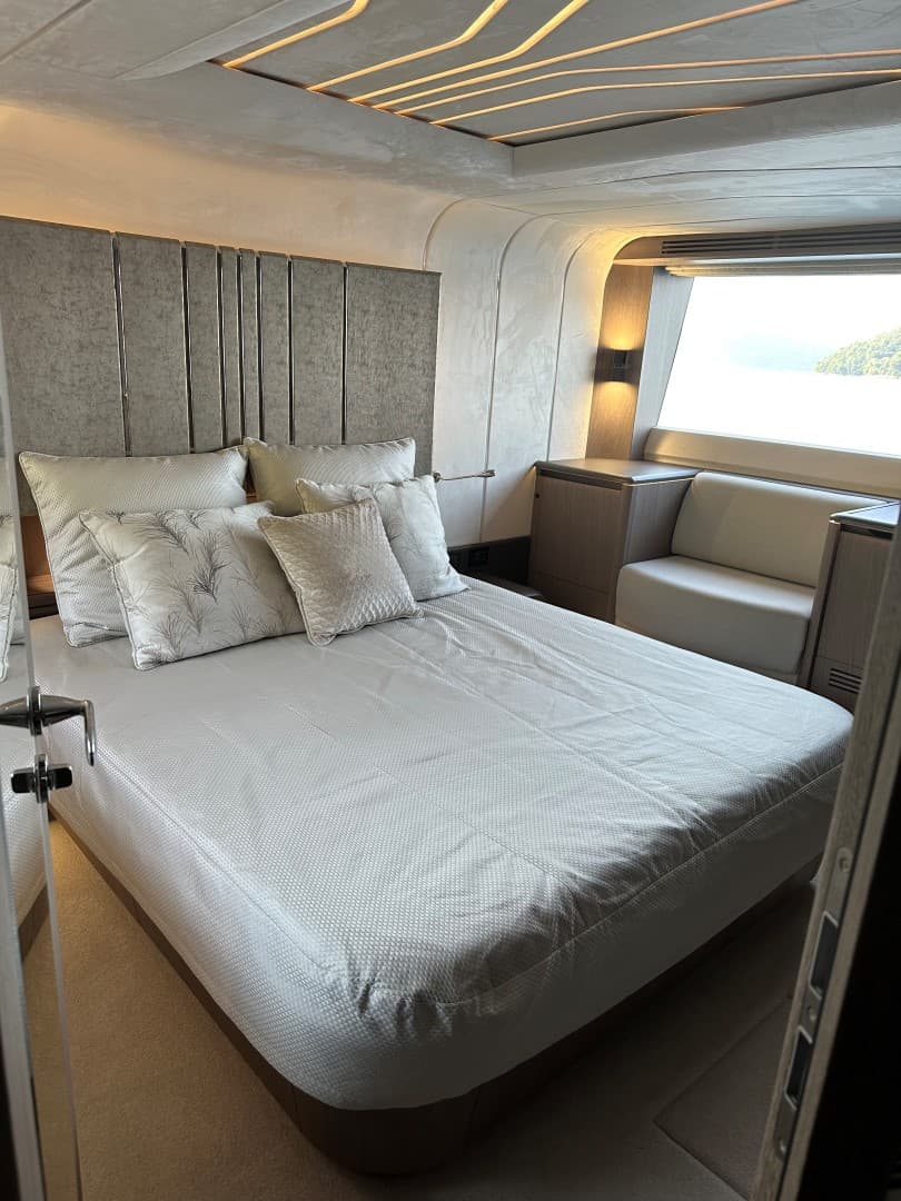 Galeon 680 Fly - photo 7