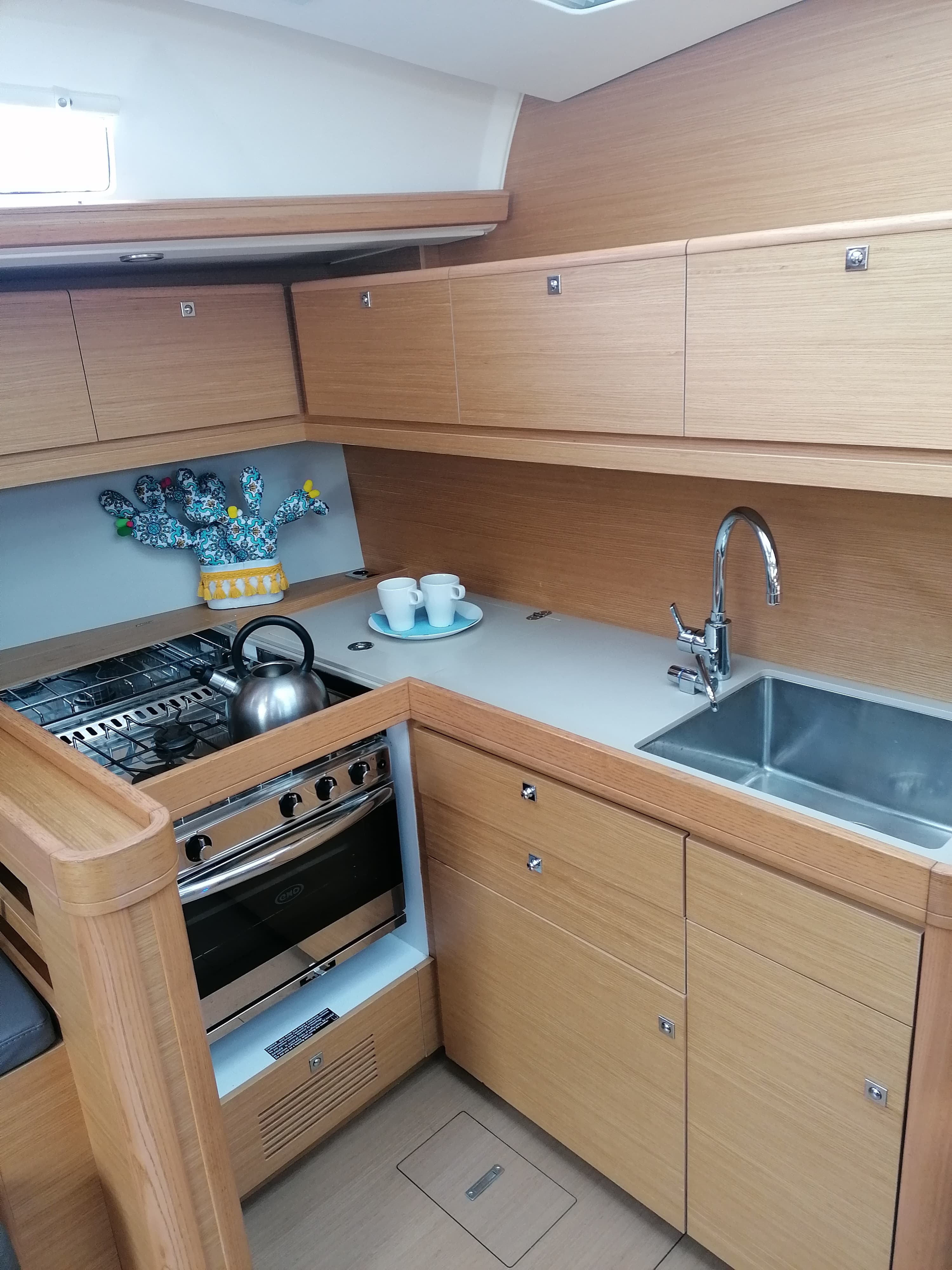 Dufour 460 Grand Large - photo 9