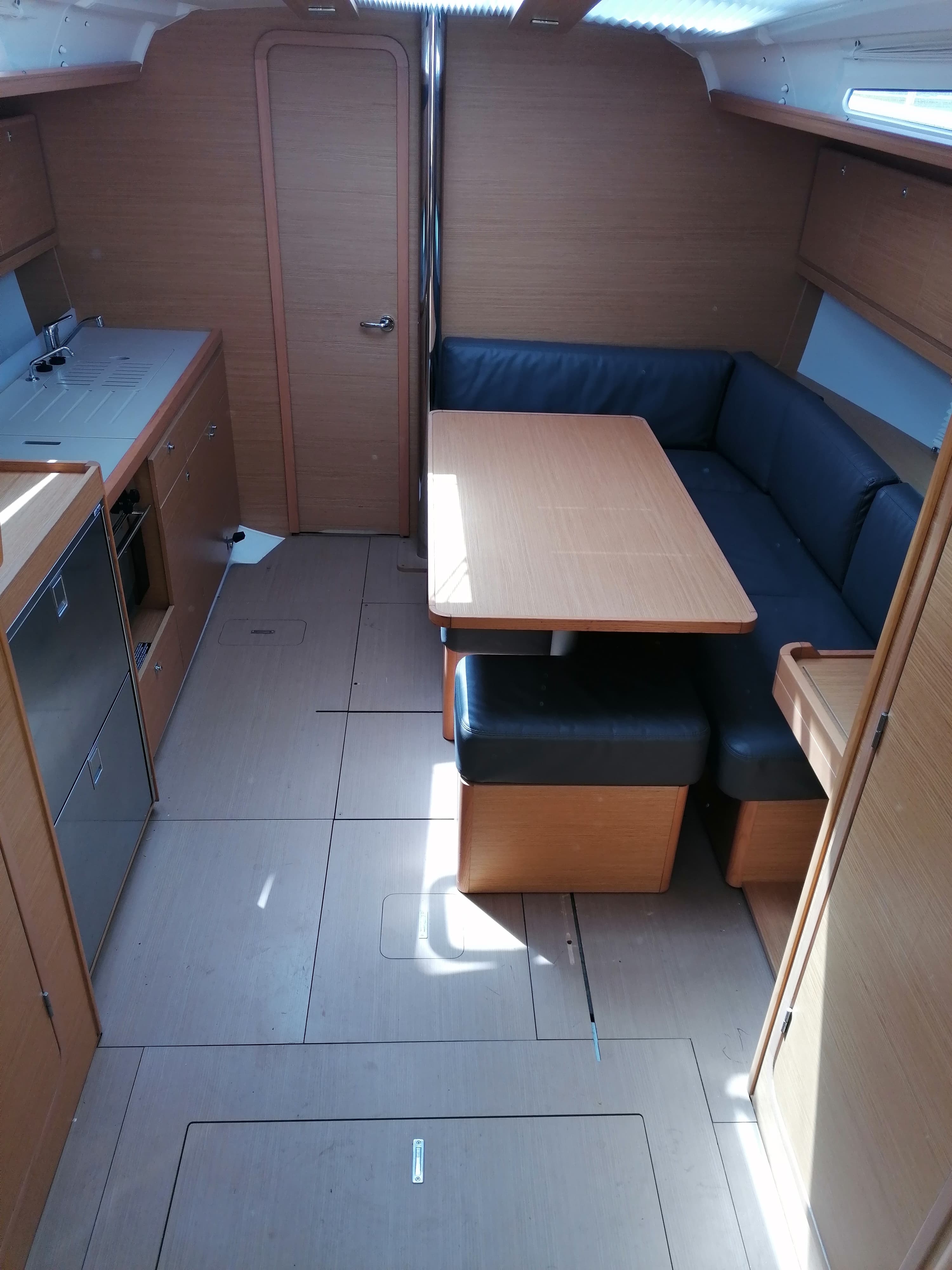 Dufour 390 Grand Large - photo 14