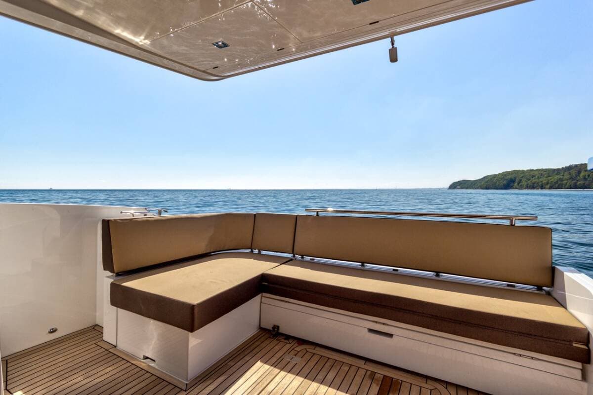 Galeon 420 Fly - photo 12