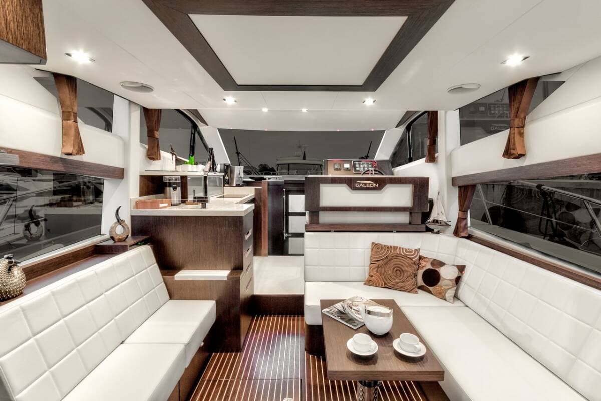 Galeon 420 Fly - photo 14