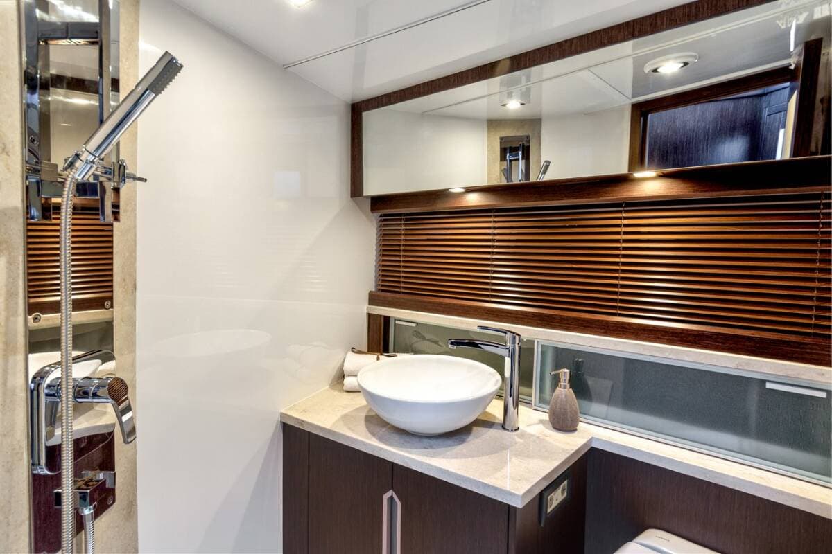 Galeon 420 Fly - photo 17