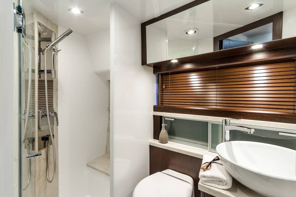 Galeon 420 Fly - photo 10